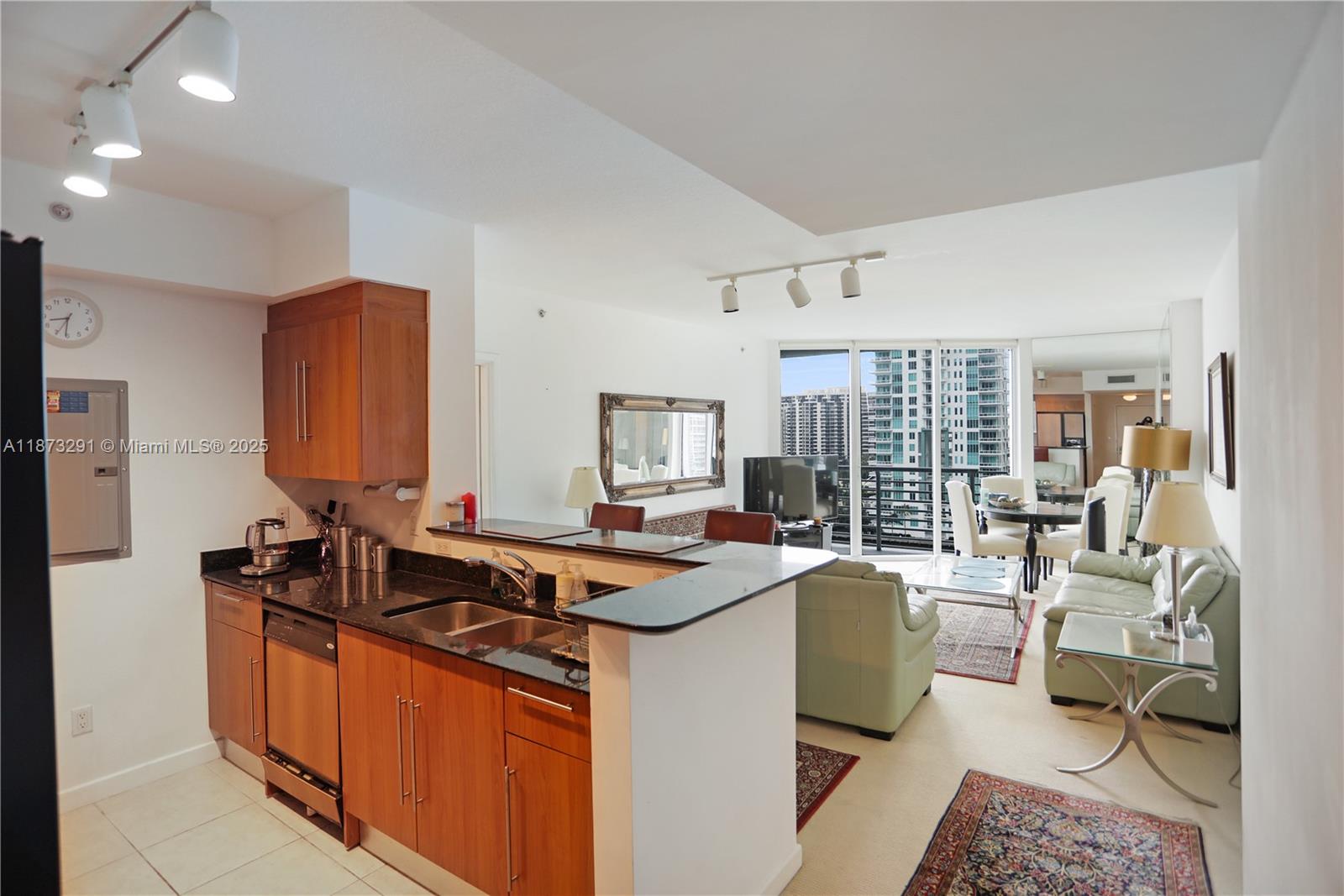 Property photo # 6