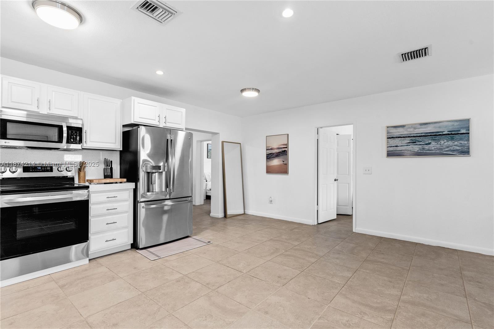 Property photo # 7