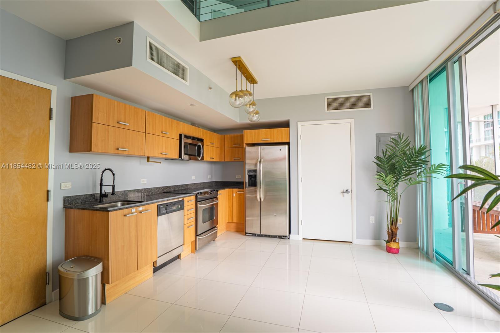Property photo # 8
