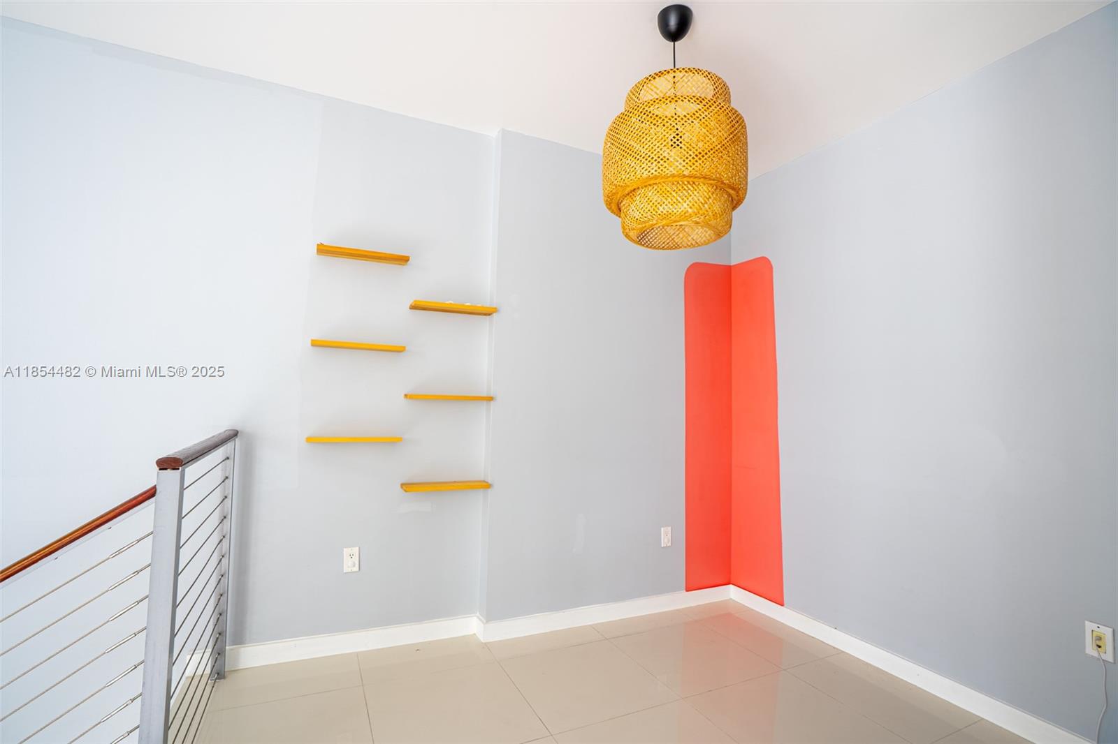 Property photo # 9
