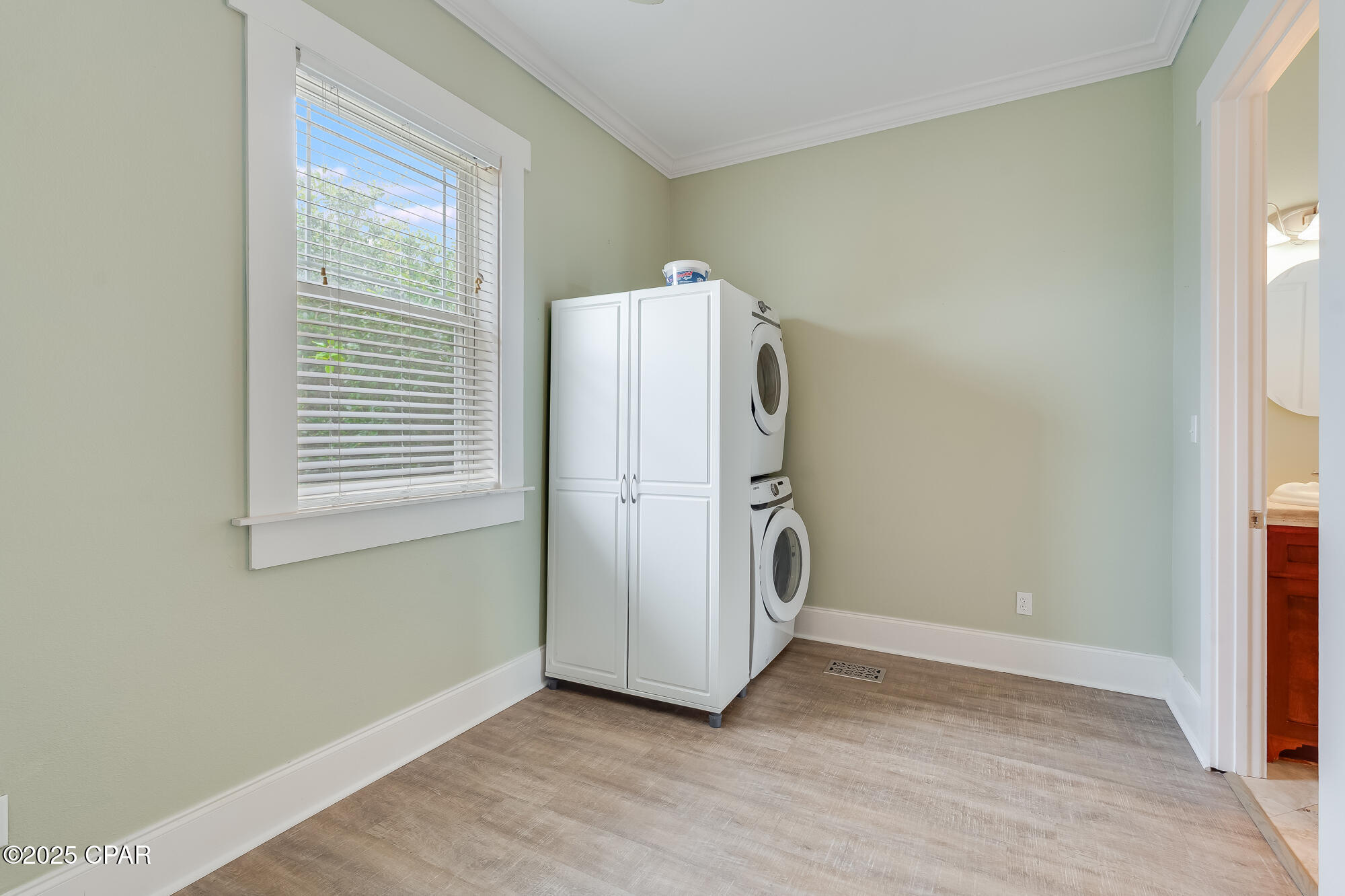 Fkax7ybg2qftyqbf3zuycqp_qfwcxfzt9ch R0d94kq