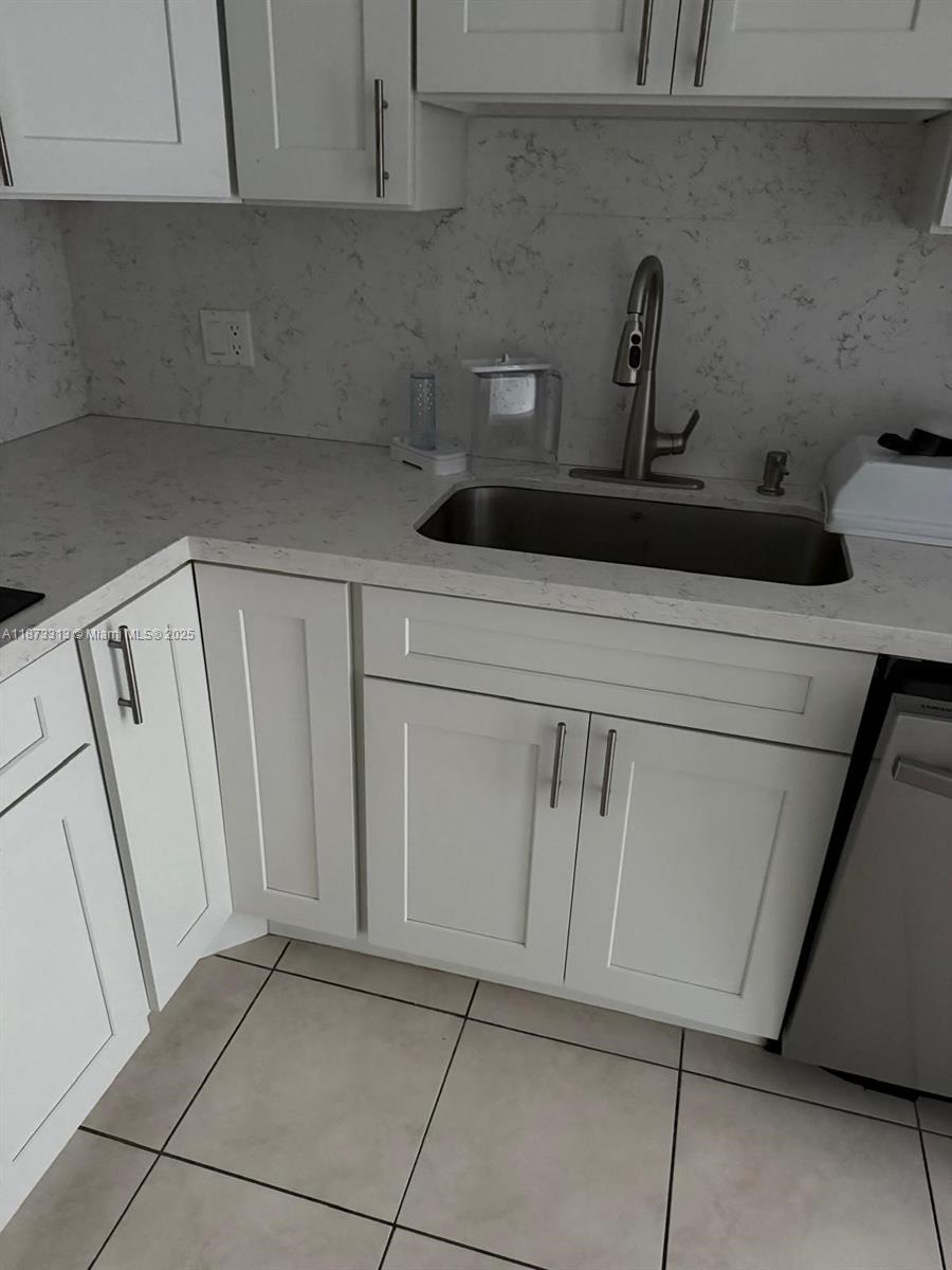 Property photo # 9