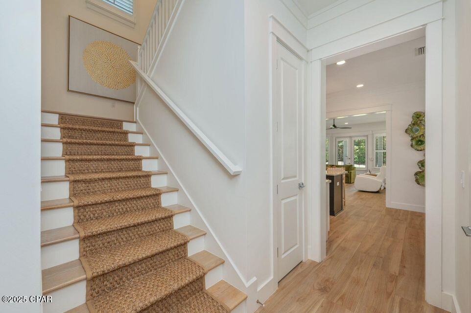 O38ryfsamly15lrd5r0mye6bjq9culu_mh Eikk5 T4