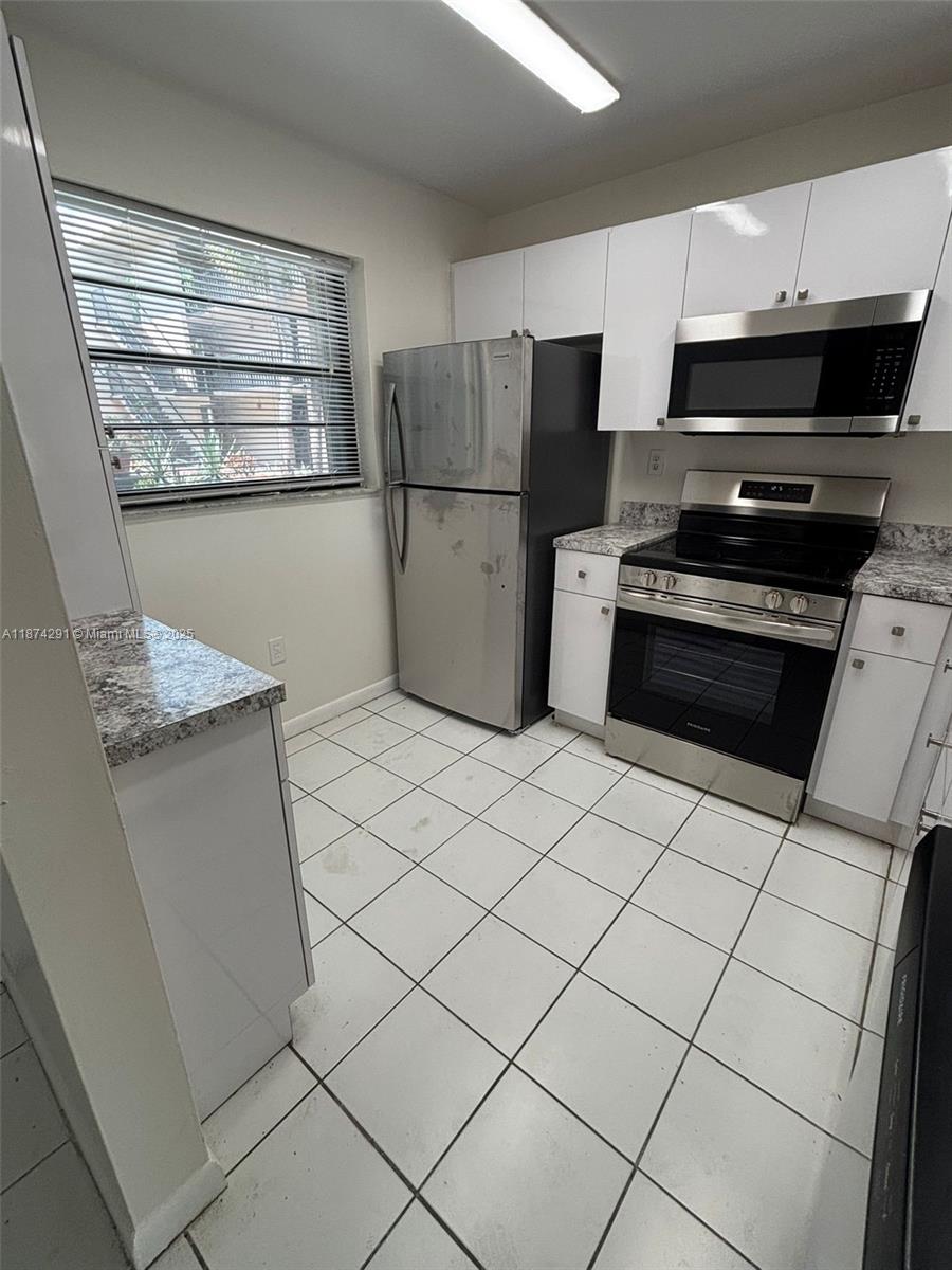 Property photo # 0