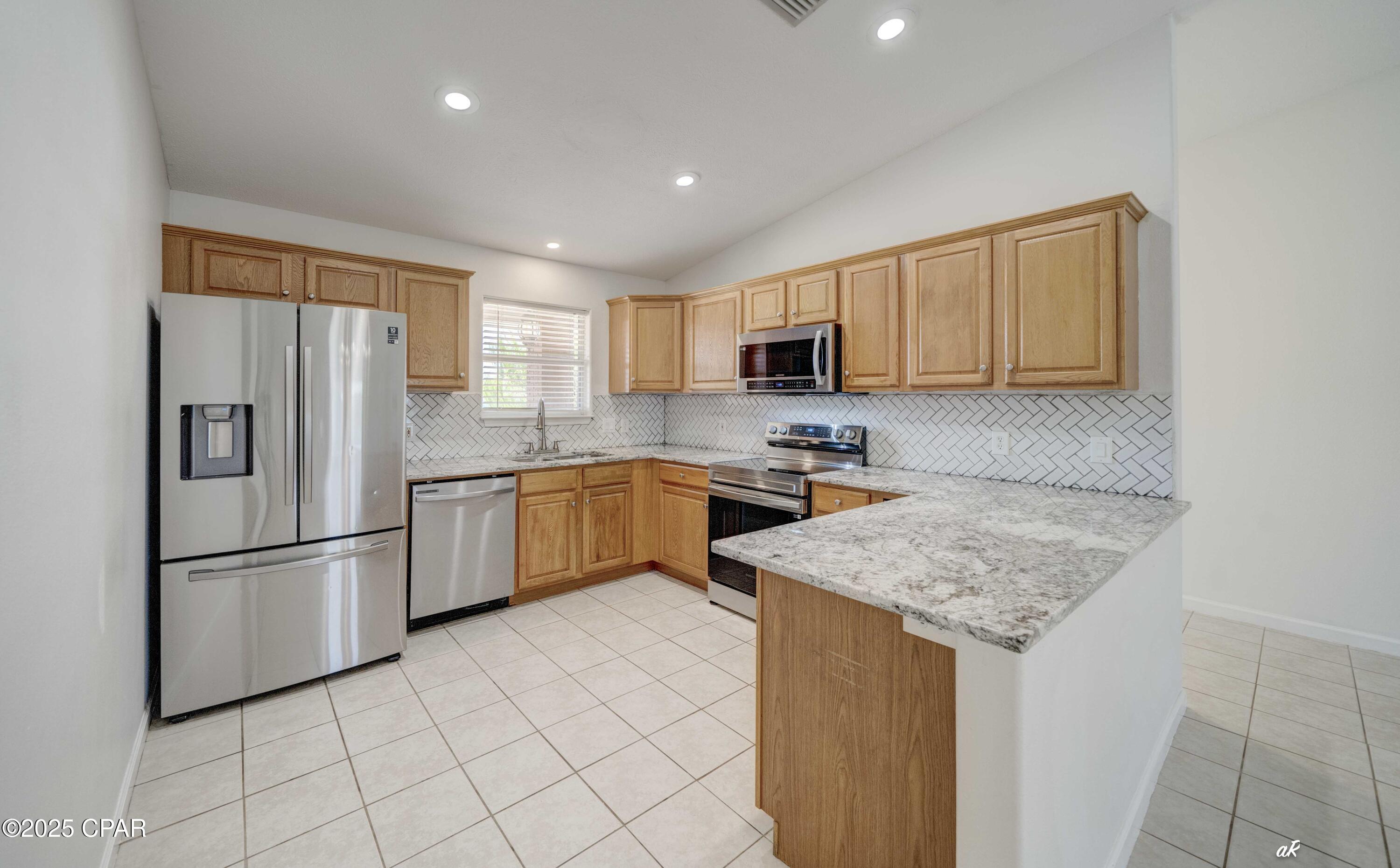 Image 11 For 5421 Nicole Boulevard