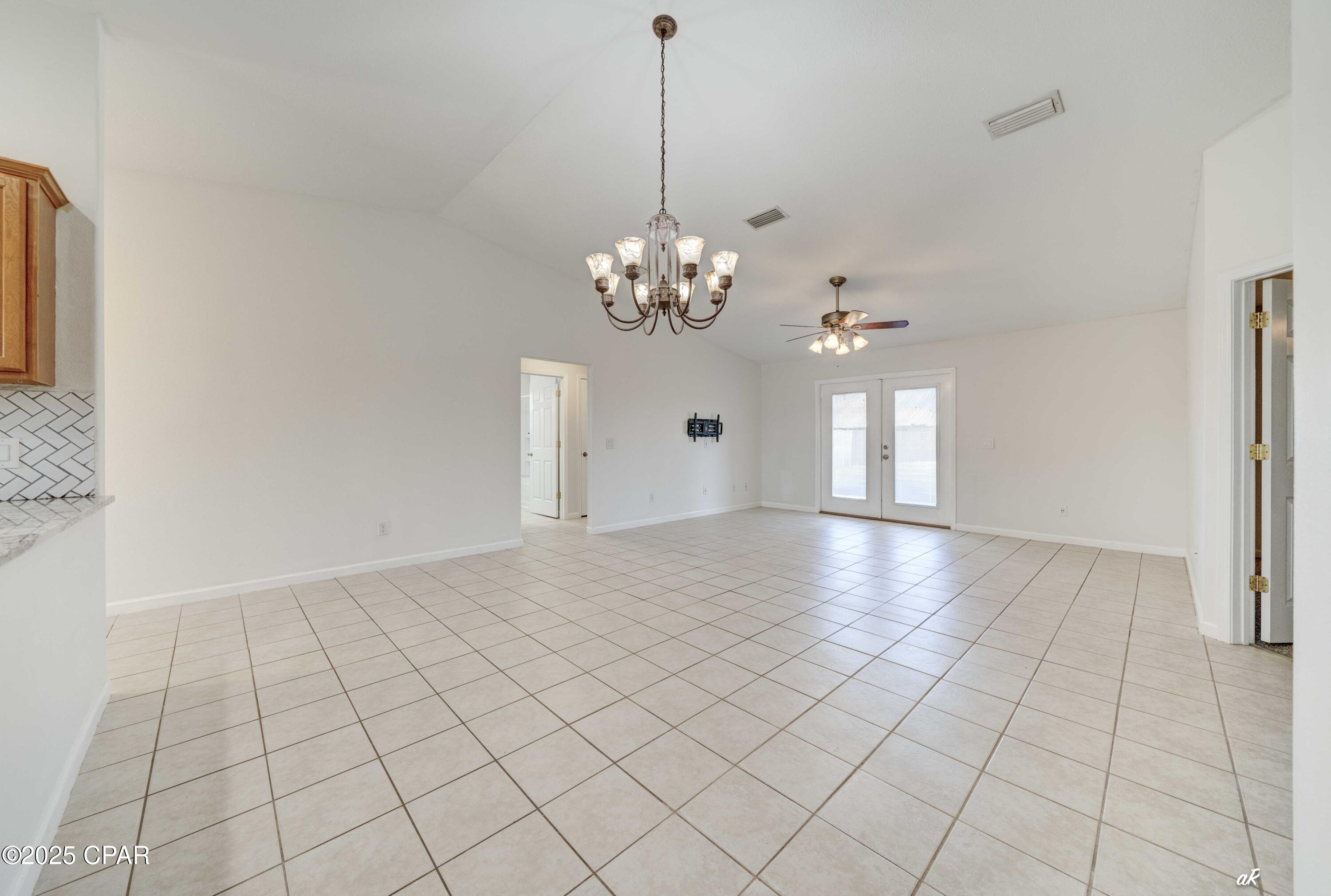 Image 13 For 5421 Nicole Boulevard
