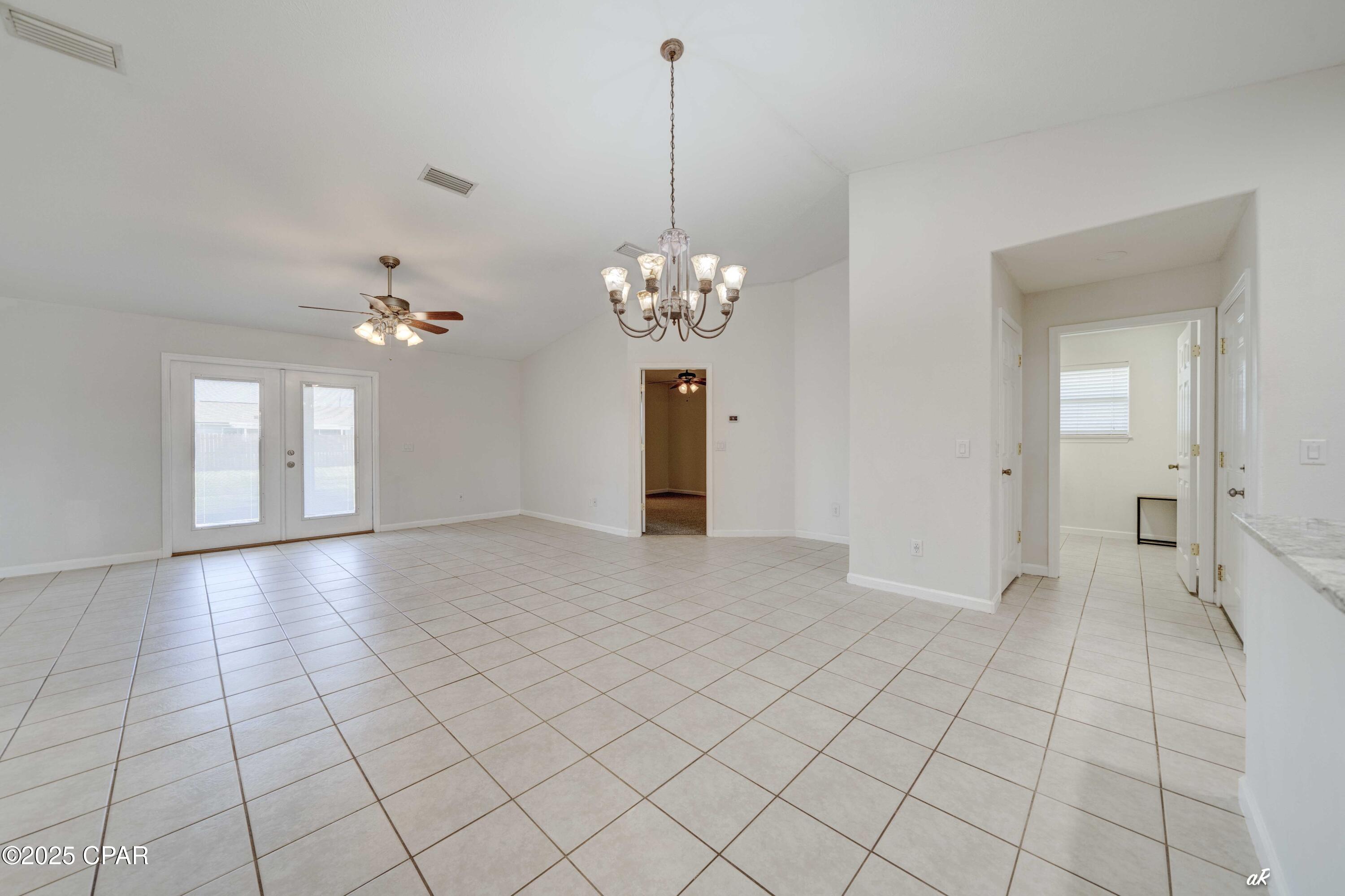 Image 14 For 5421 Nicole Boulevard