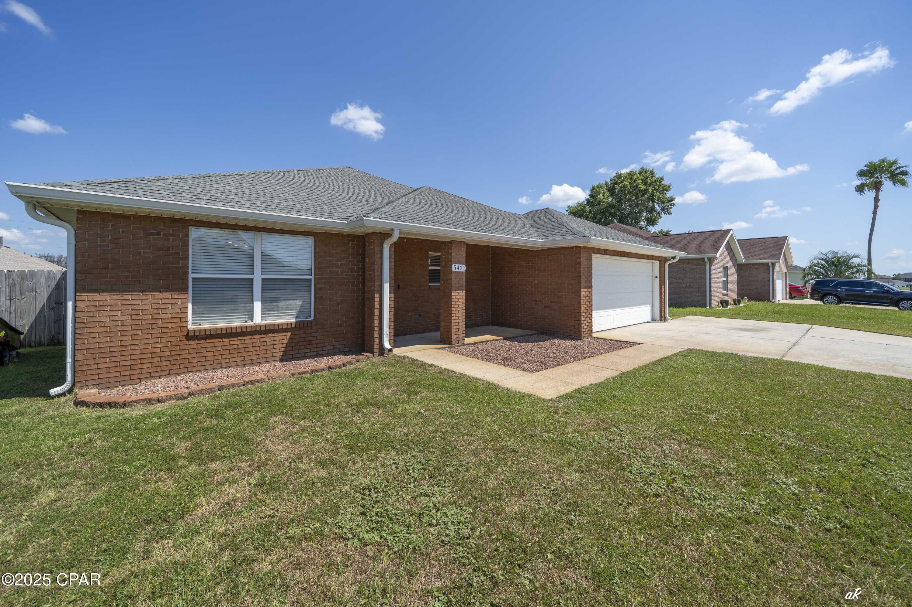 Image 3 For 5421 Nicole Boulevard