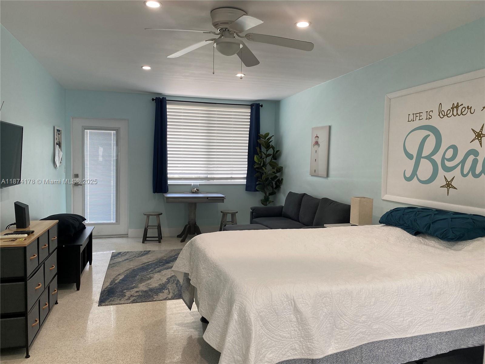 Property photo # 0