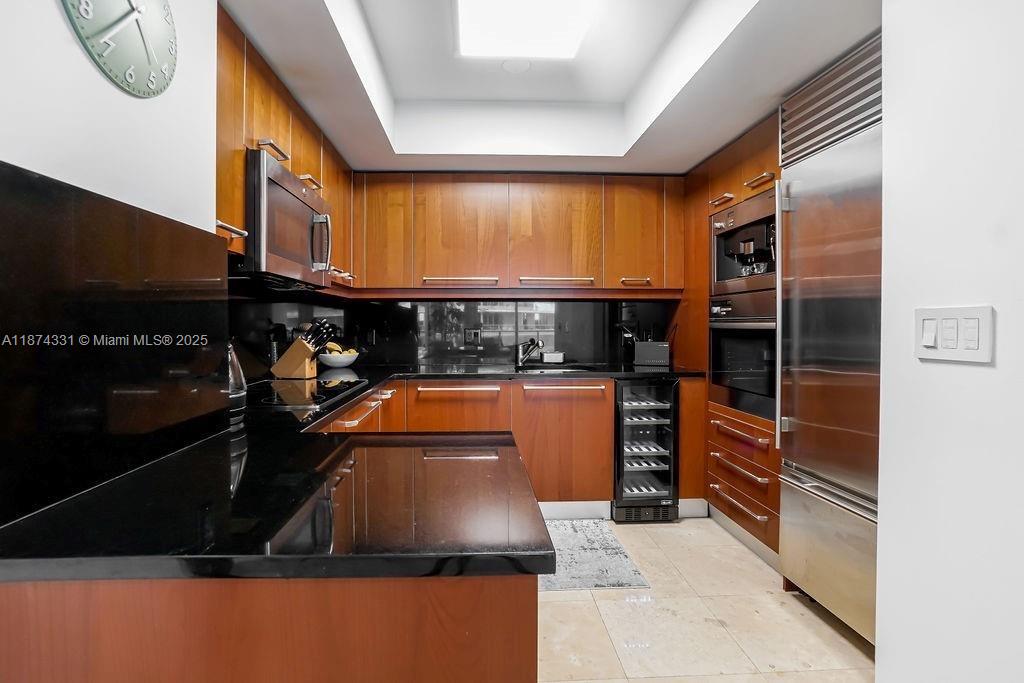 1331 Brickell Bay Dr #906, Miami FL 33131