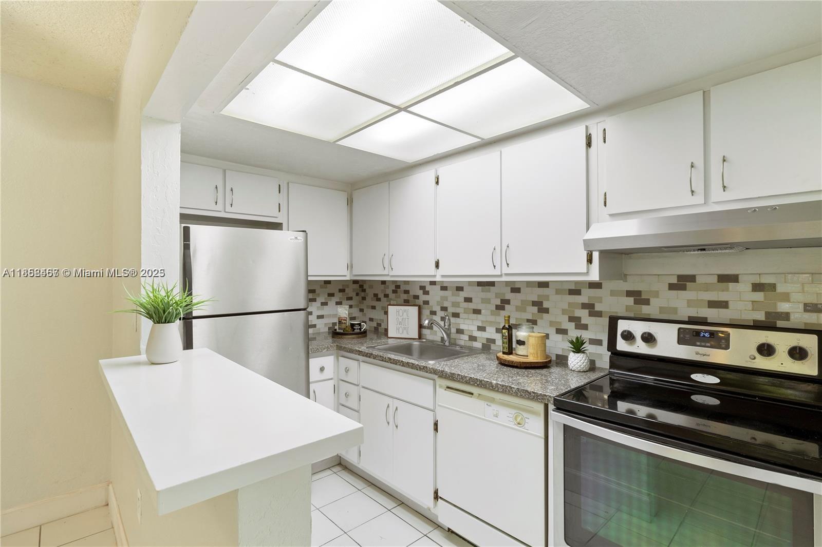 Property photo # 0