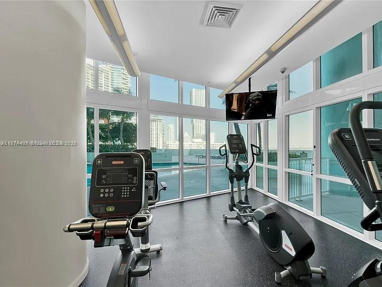 Property photo # 4