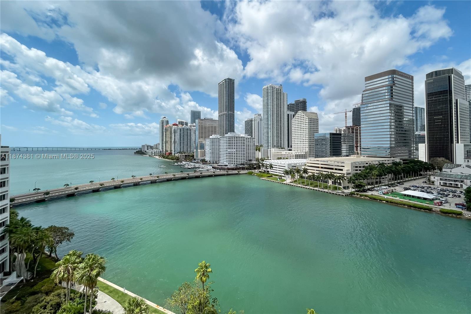 701 Brickell Key Blvd Unit 1512, Miami, Florida 33131