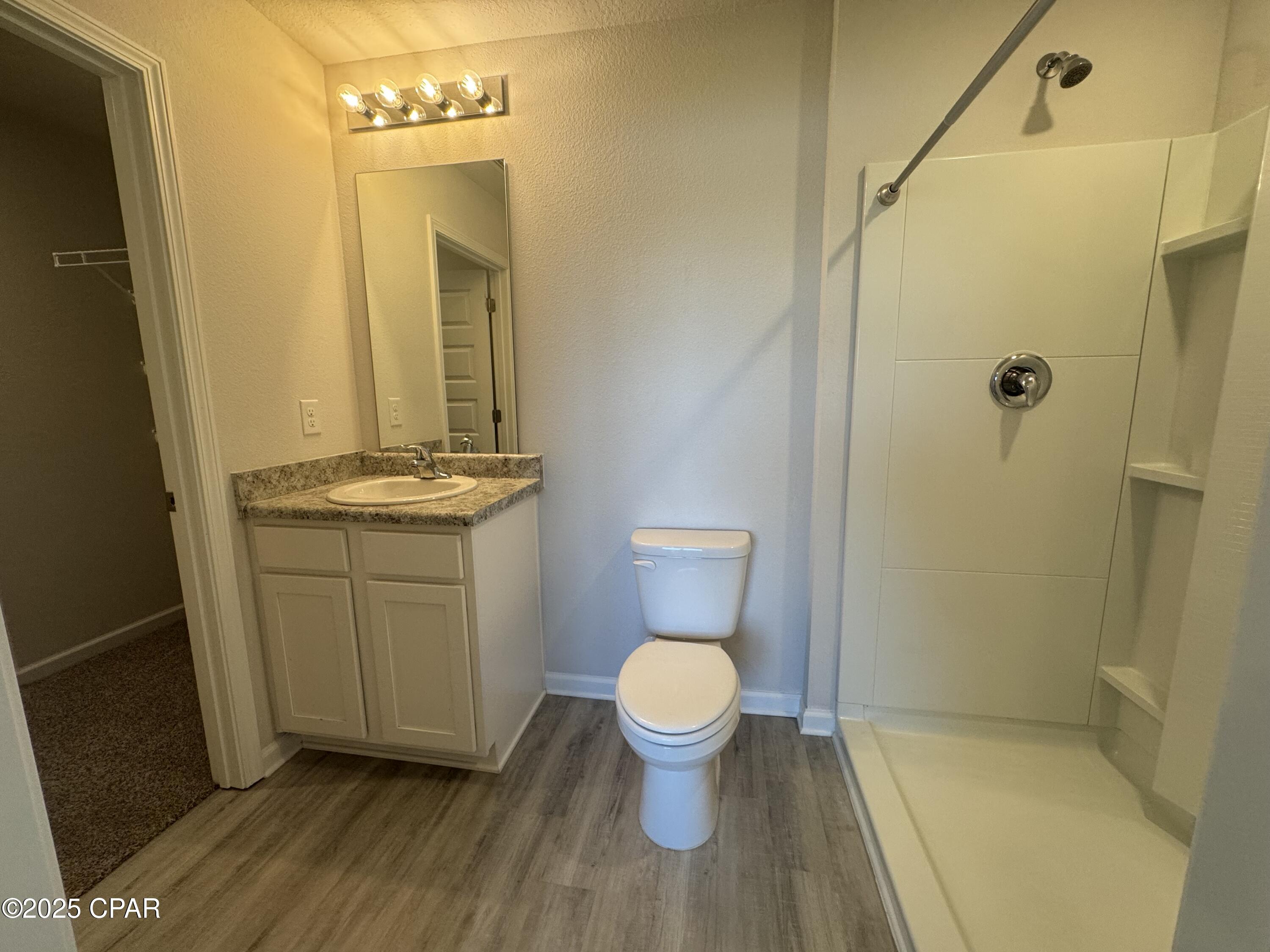 82ecgmhun6yiuwwmvdzbj1z9xgjmnbsiqnno2qs6dhk