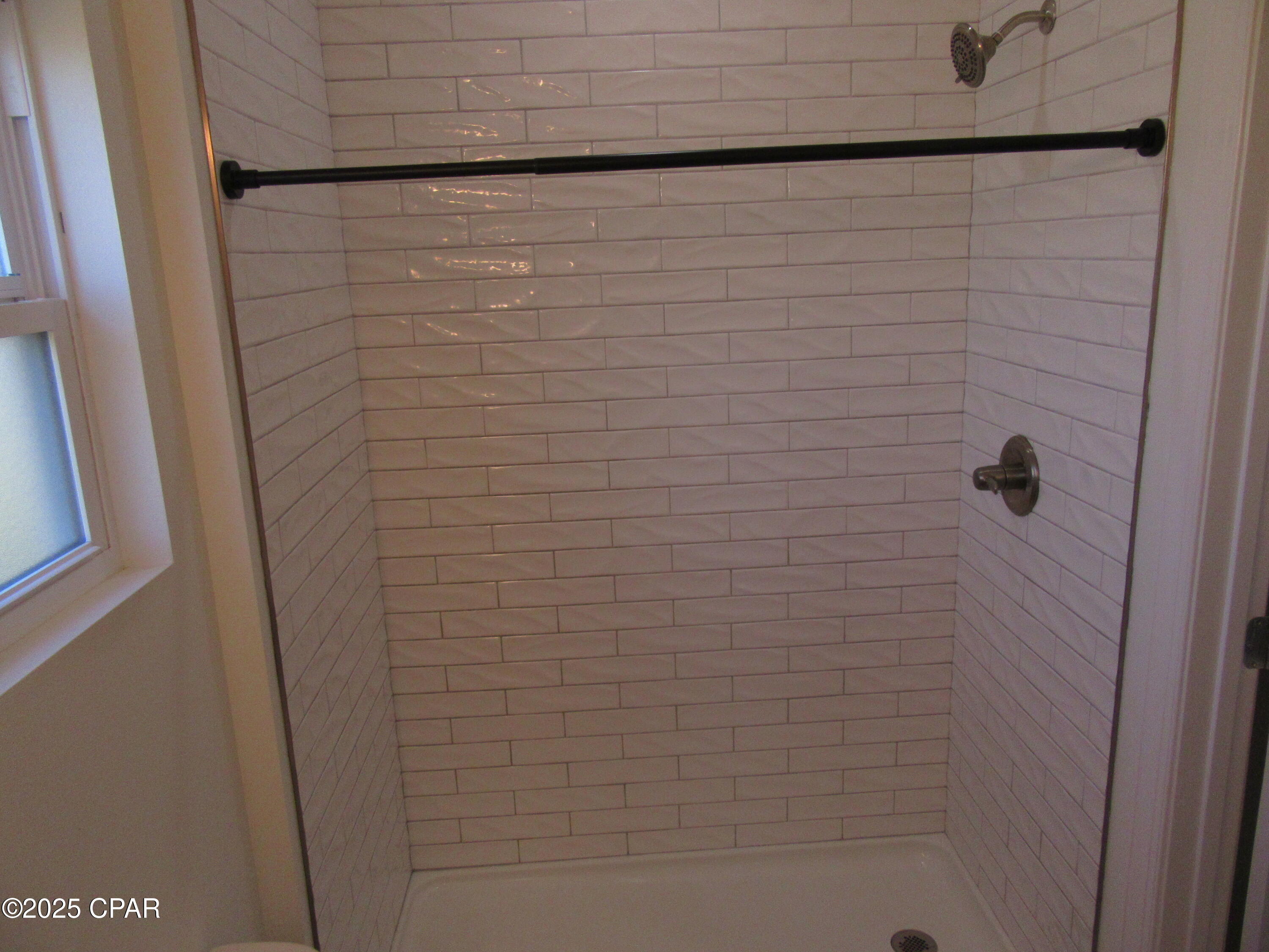 Njiakkaitkhsjqgvjme761jtpk27 1wqdyatysr3h1c