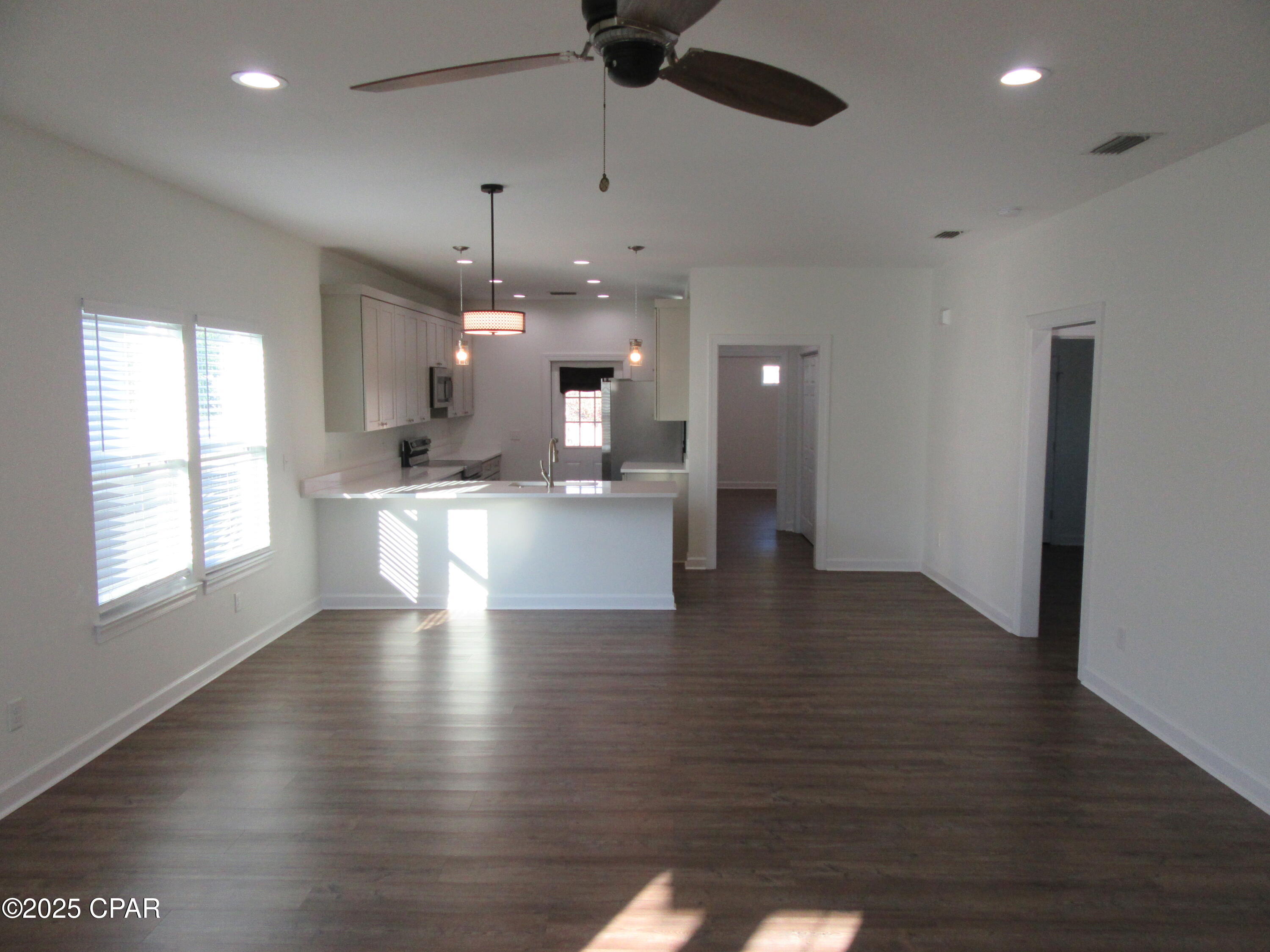 Gfsvqqkotp0hsqzgqnz_wboeddfm3gef1lrvl3ui704