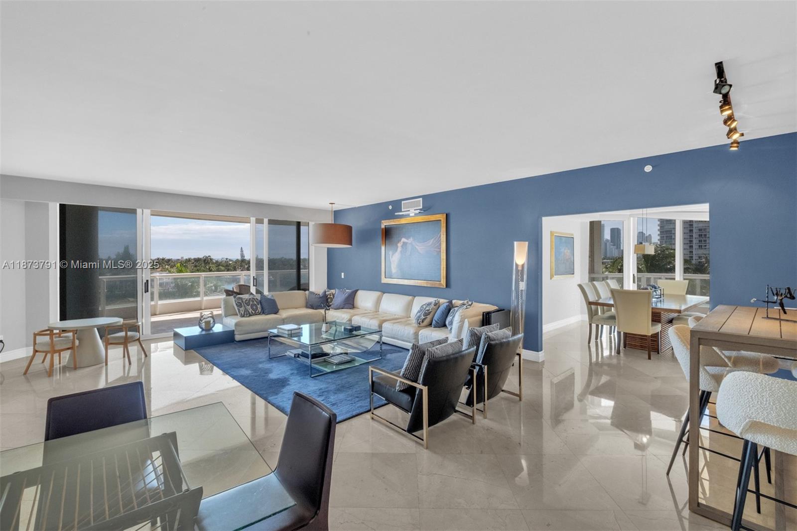 Property photo # 0