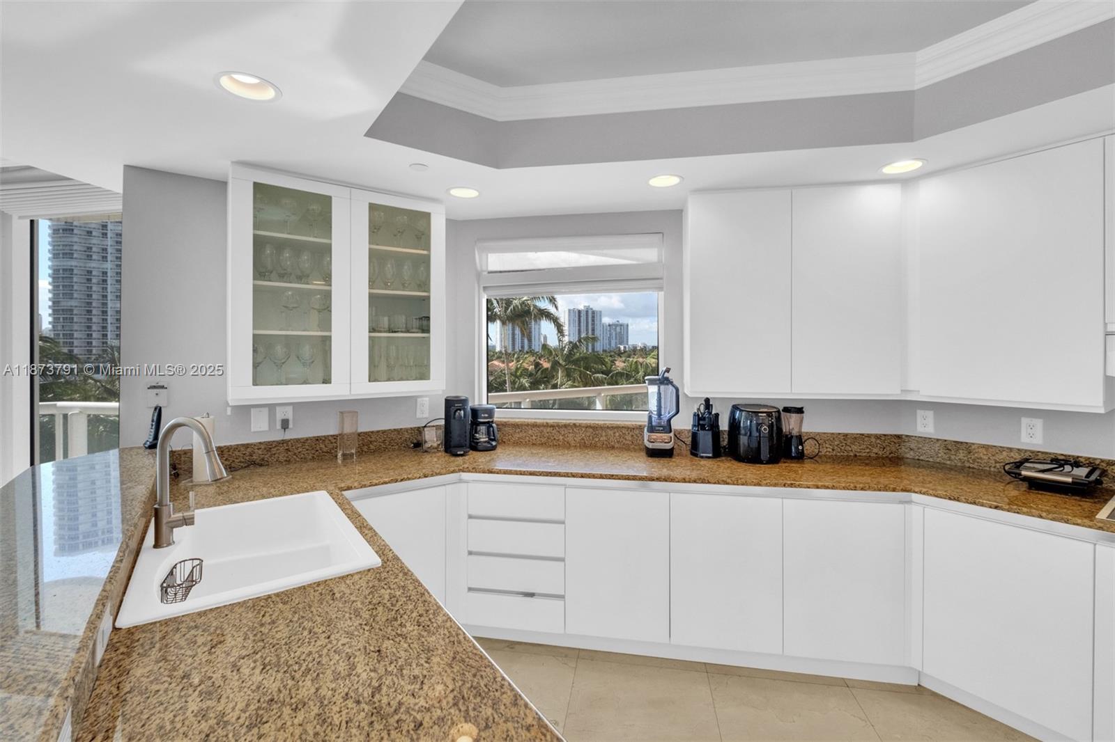Property photo # 9