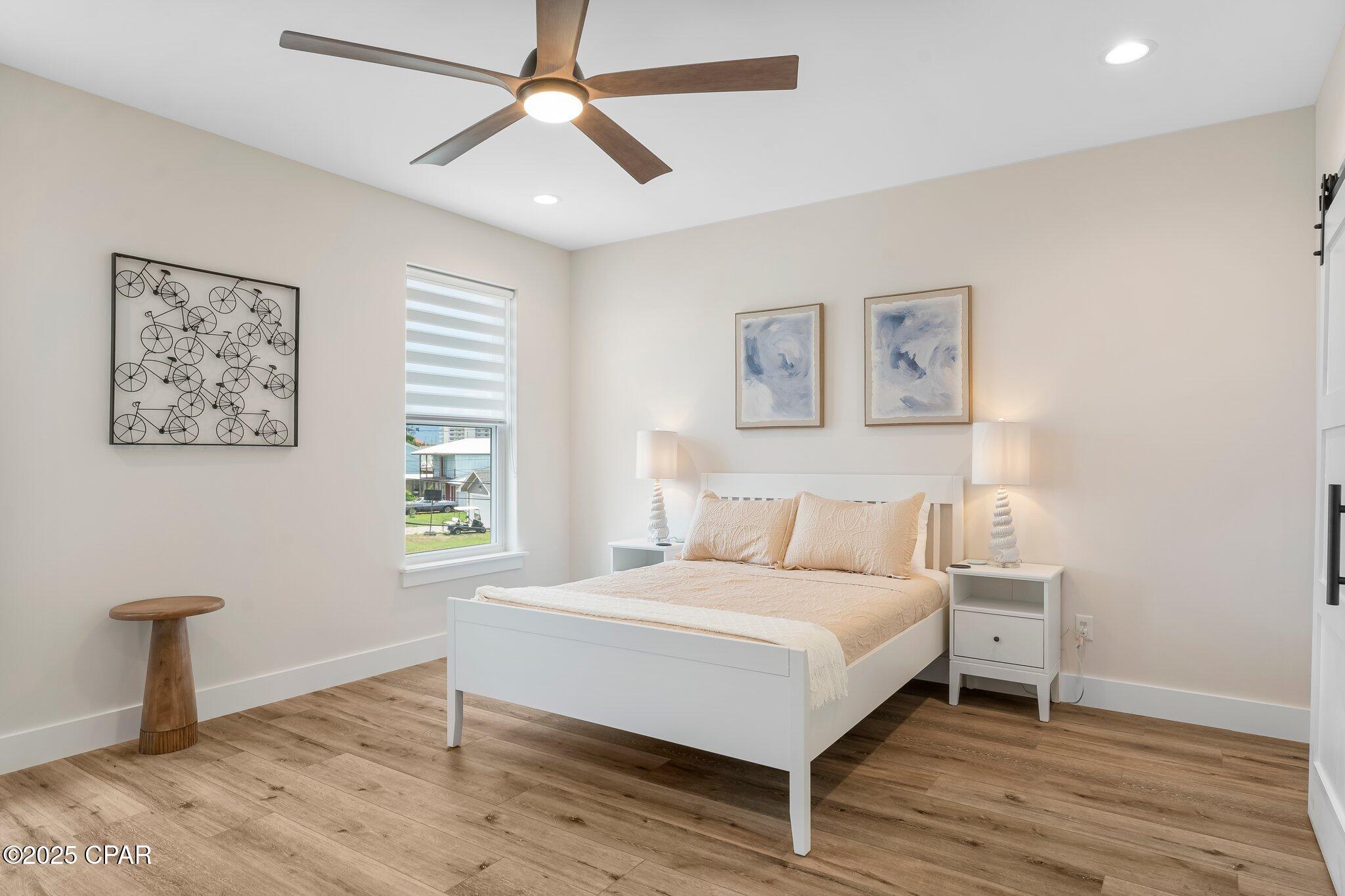 Image 28 For 6431 Lagoon Drive