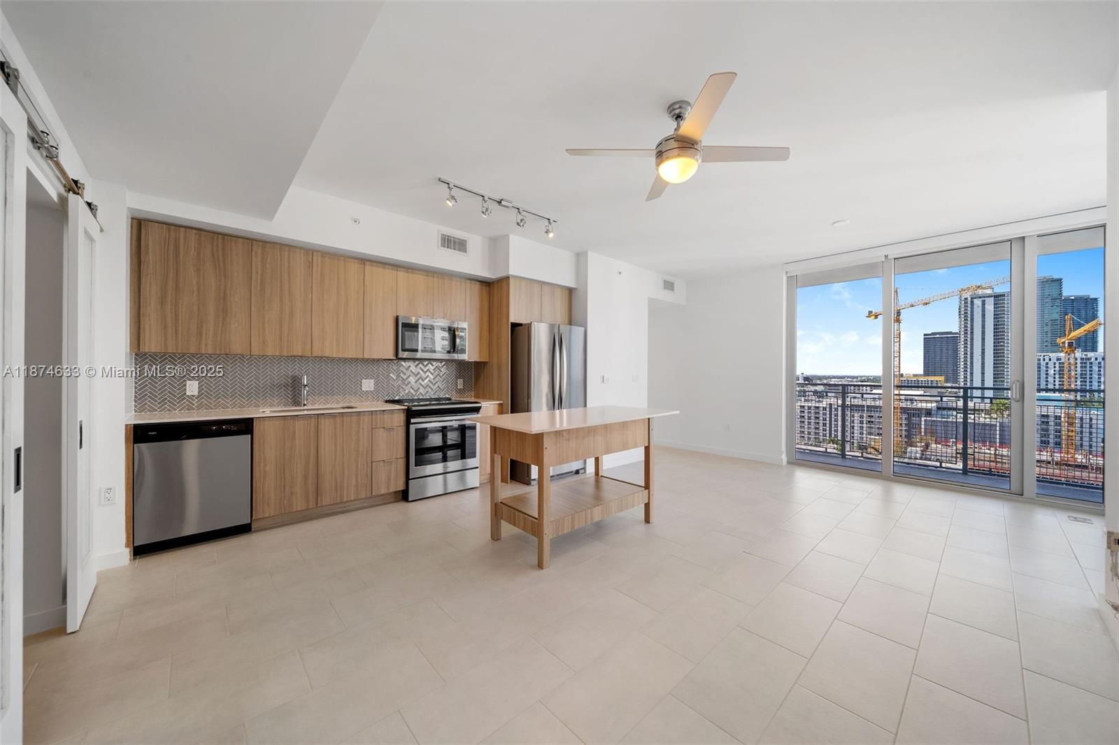 Property photo # 0