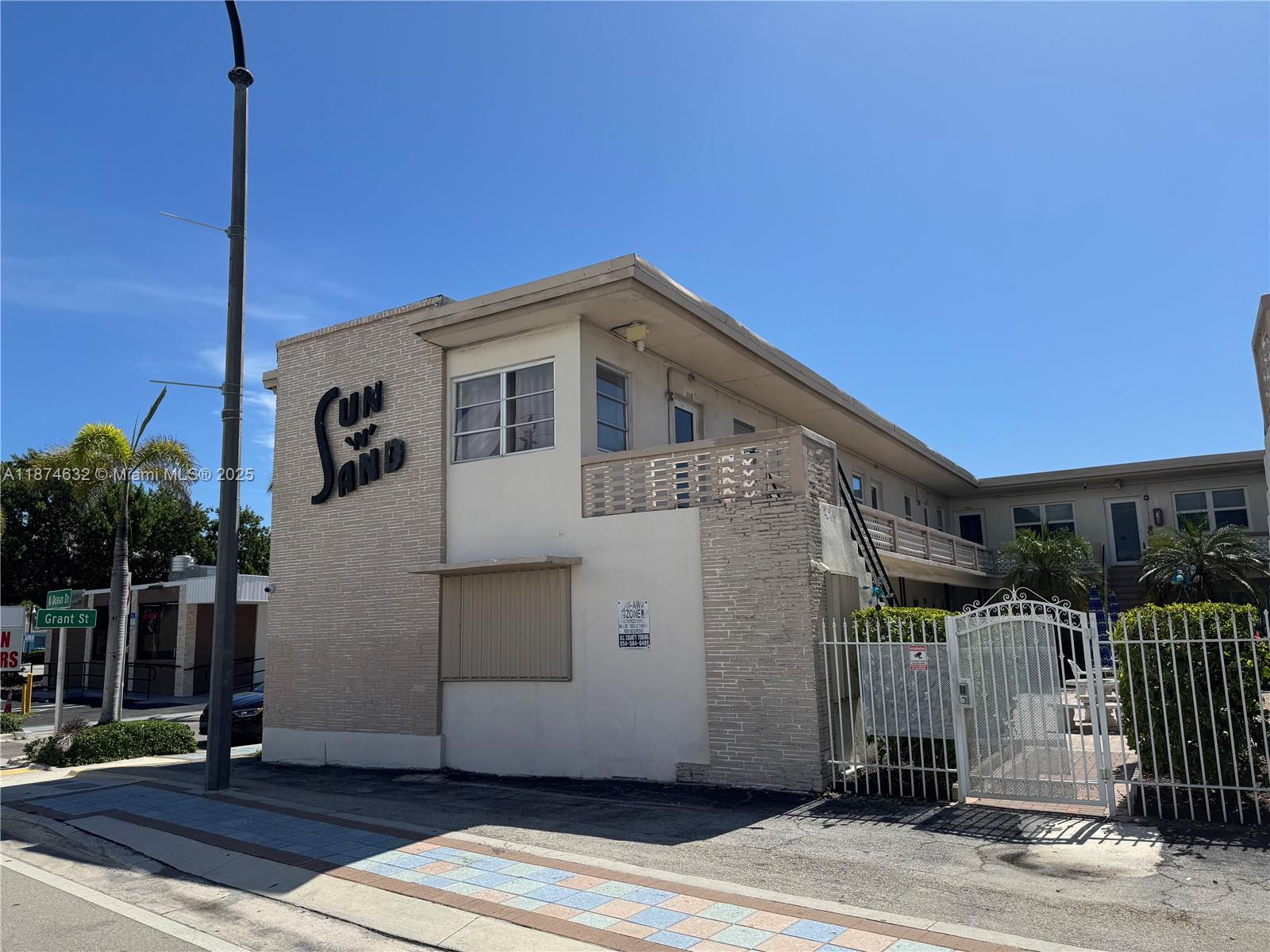 1315 N Ocean Dr 102