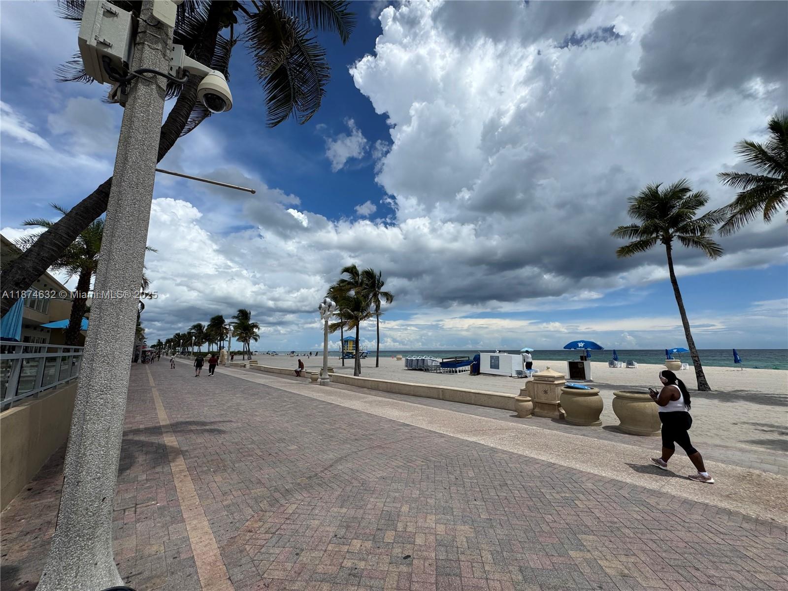 1315 N Ocean Dr 102