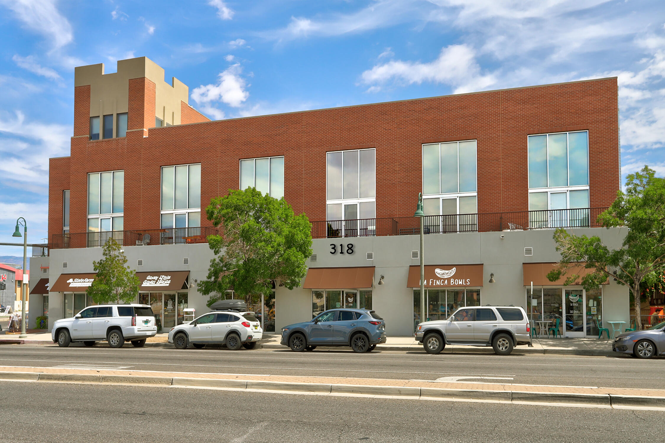Enjoy the perfect blend of convenience and comfort in this stylish 1-bedroom 1 1/2 BA-1 oversized garage condo located just minutes from downtown. Whether you're looking for an easy lock-and-leave lifestyle or a place close to the action, this condo delivers.Step inside to find a bright, open layout with a welcoming living area and a well-equipped kitchen, ideal for relaxing nights in. The large bedroom provides a cozy retreat, while large windows bring in plenty of natural light.Outside your door, you'll find restaurants & UNM Rainforest all within walking distance--making it easy to enjoy the vibrant urban lifestyle without the hassle of commuting.This condo is a great opportunity for first-time buyers, or anyone who wants to a UNM housing option. Pls read the Rules of the complex