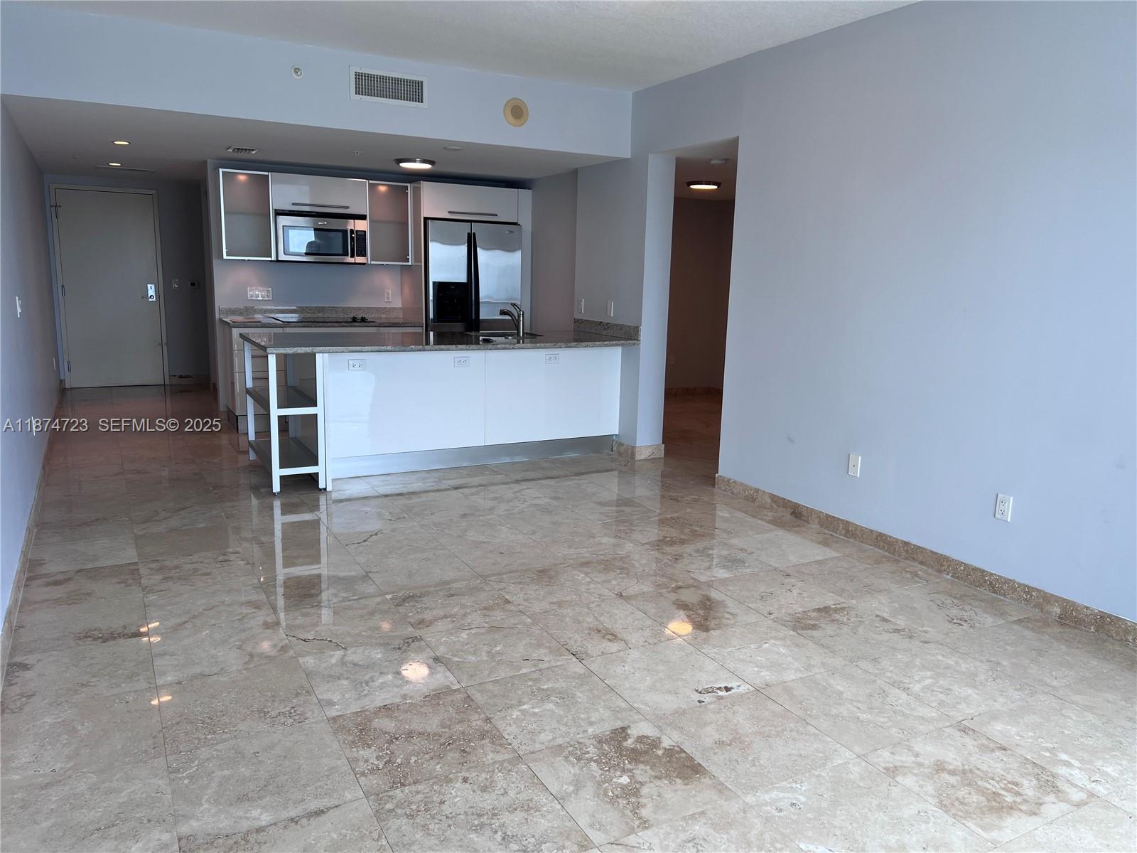 185 7th St Unit 4204, Miami, Florida 33130