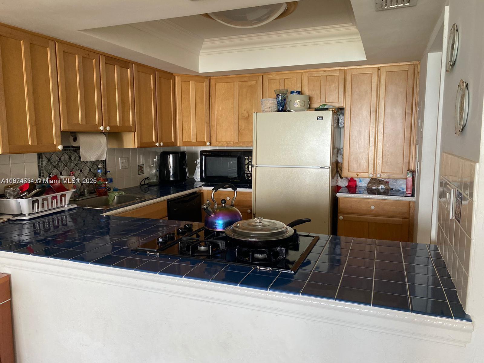 Property photo # 0