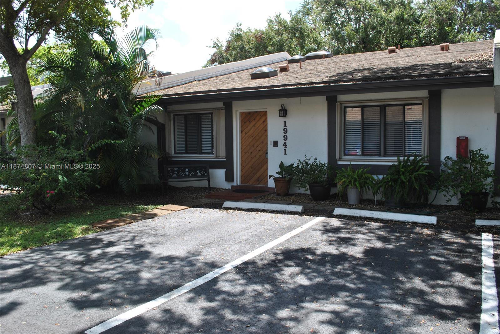 Property photo # 4