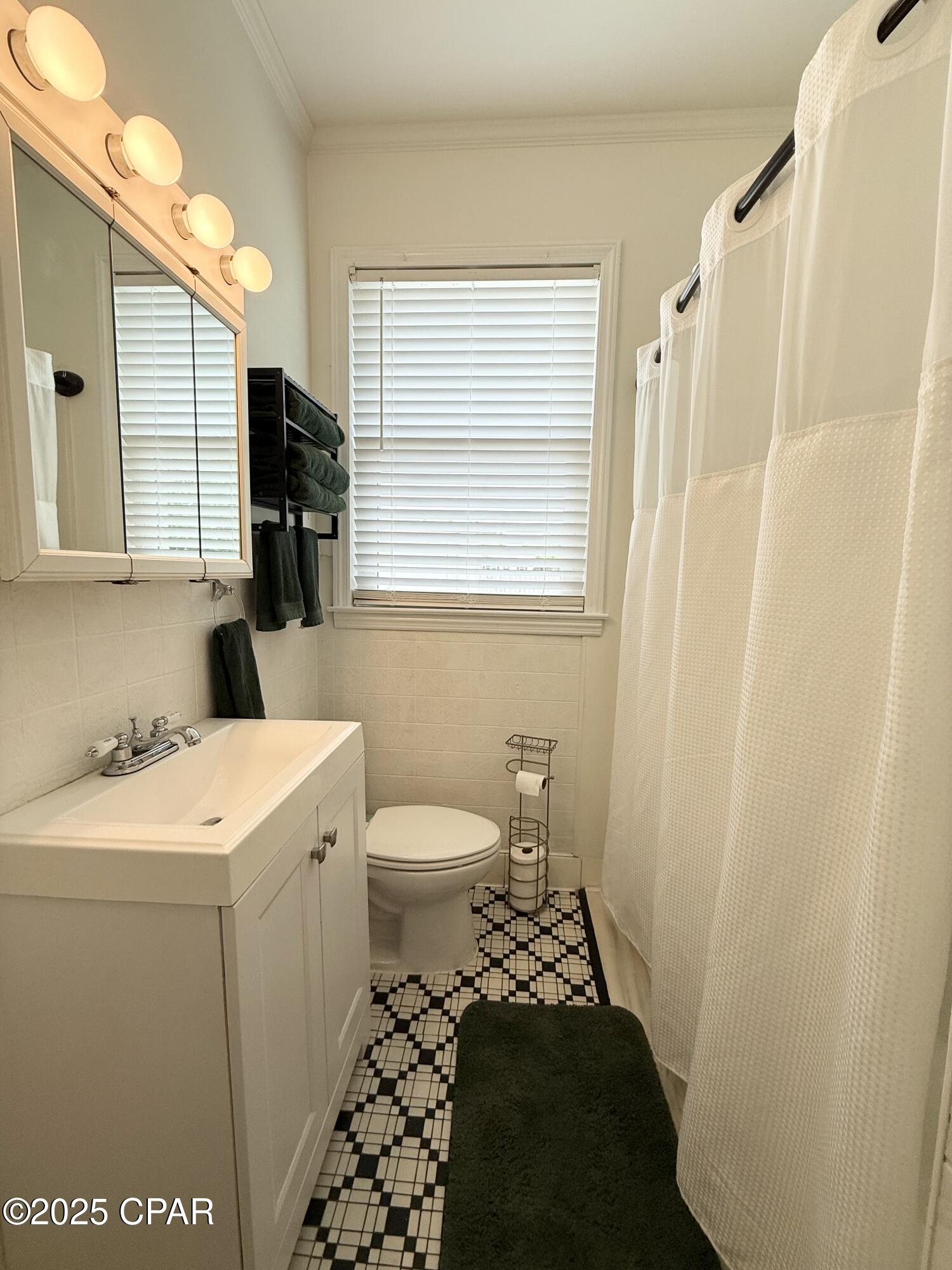 Ezfz9hud3yk9vwnsvc_46q1nx2pxfiwugee1g__ekk0