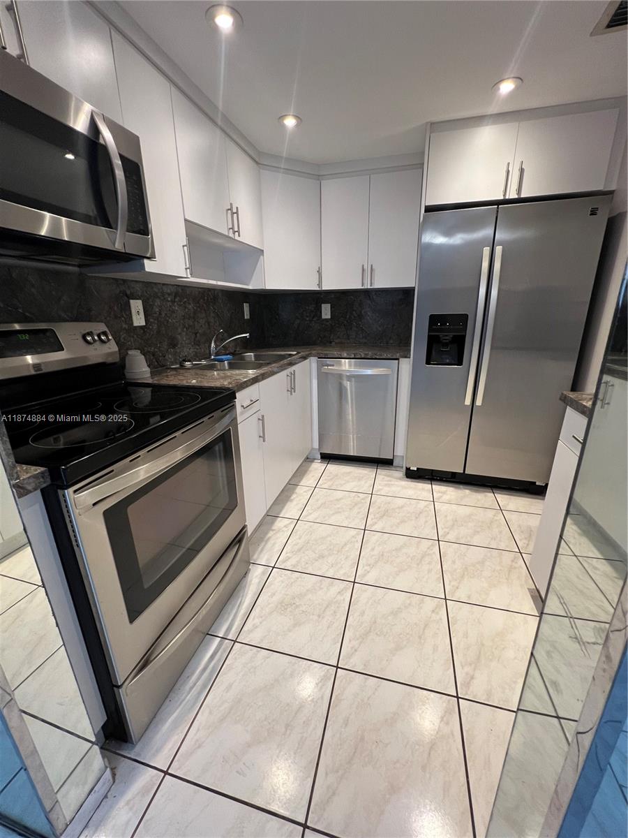Property photo # 2