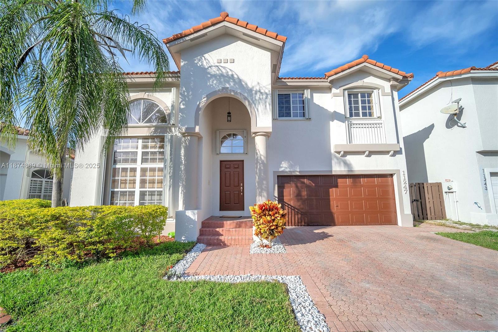 Property photo # 0