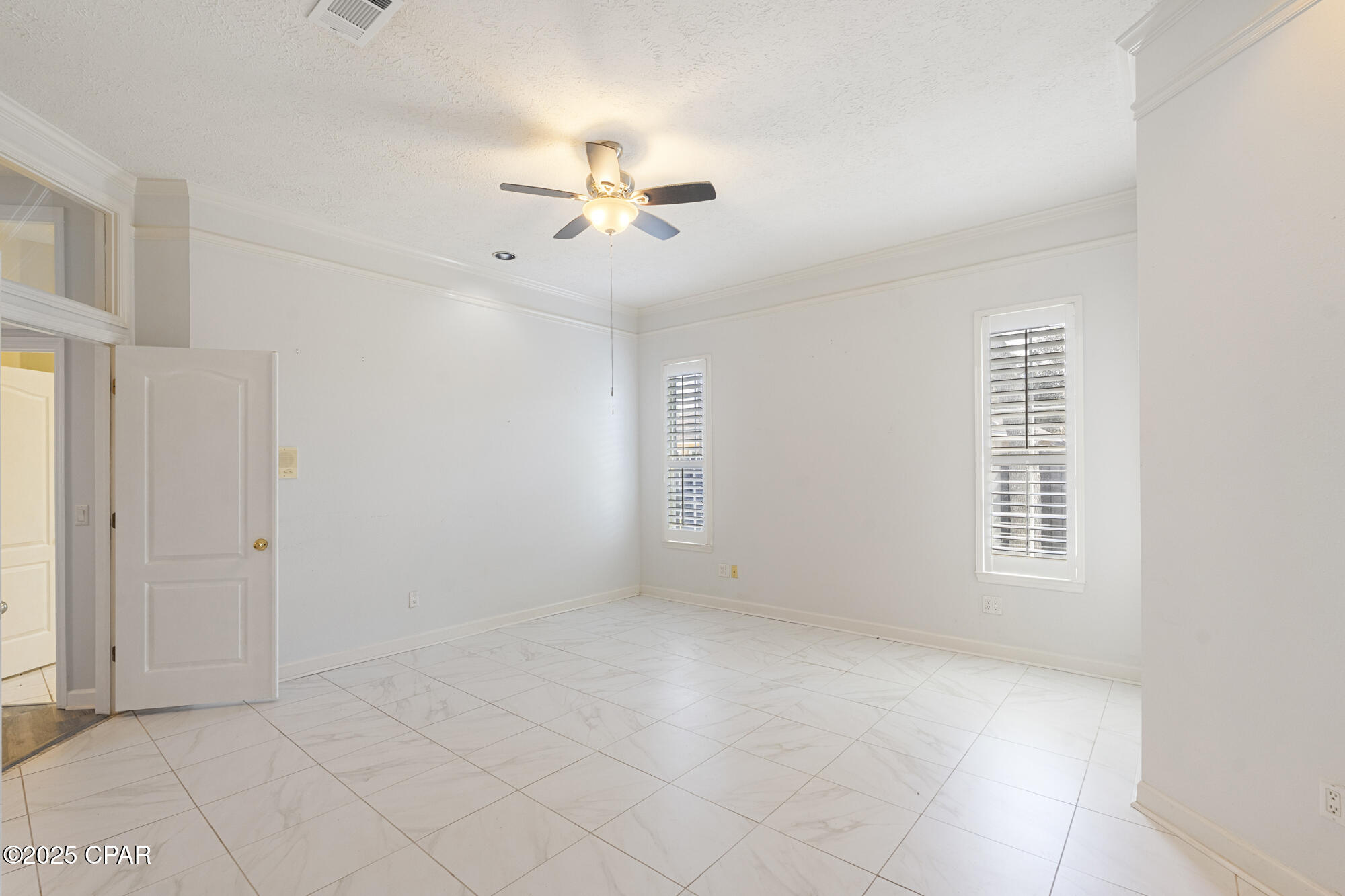 E2wrn_qusqeizpzx8e0kda5i4xrpel1m0dl3wfohhvy