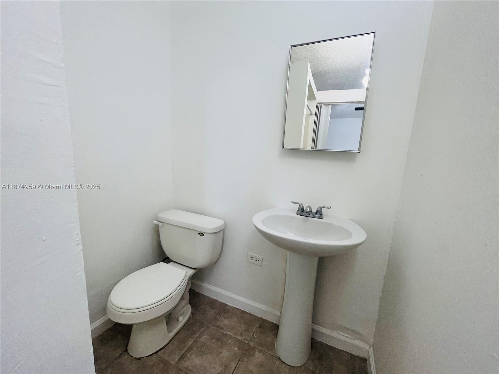 Property photo # 4