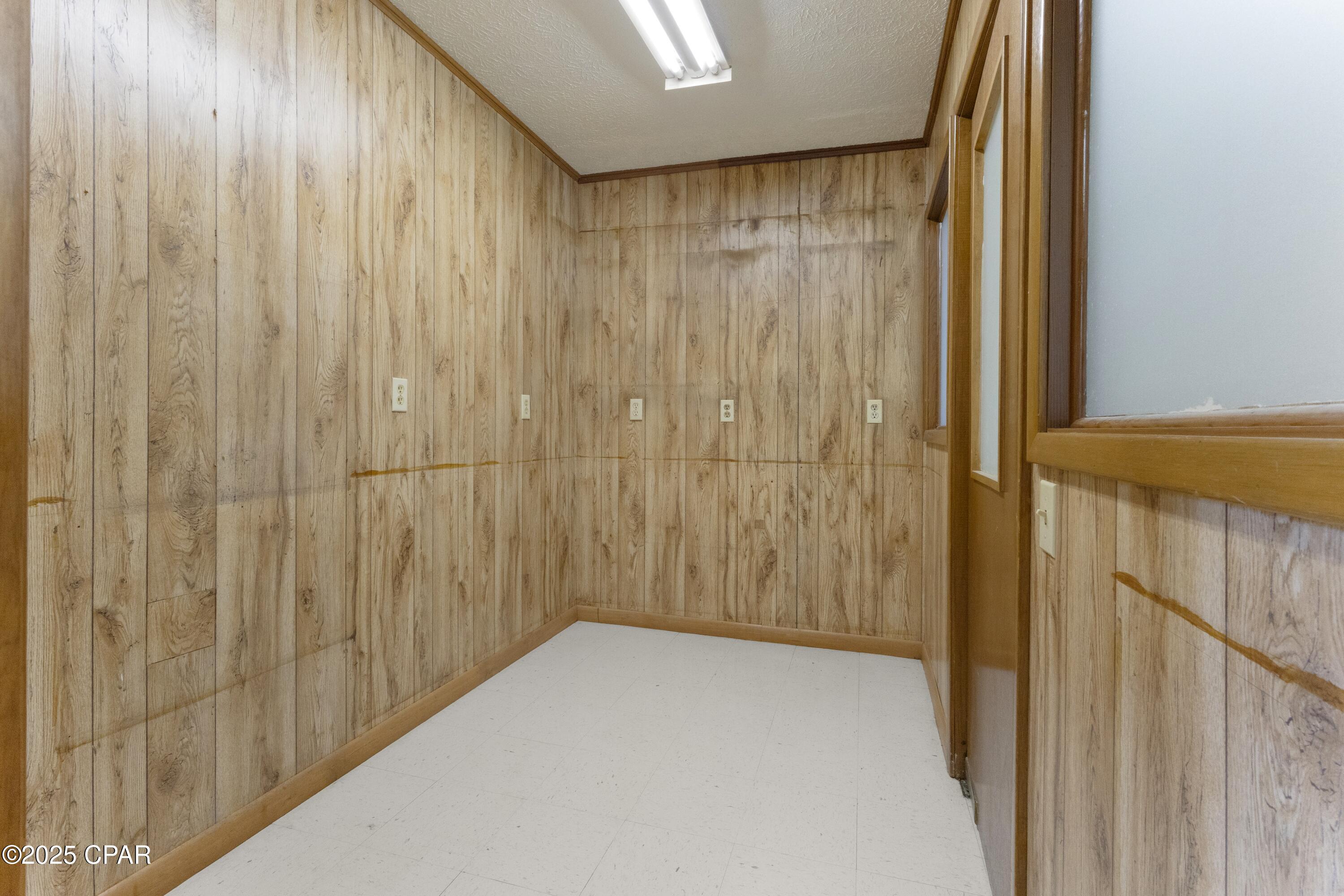 Rvleyfrs Sqw_wewm5kqneskpojt7yrl7lsgsn9kd0q