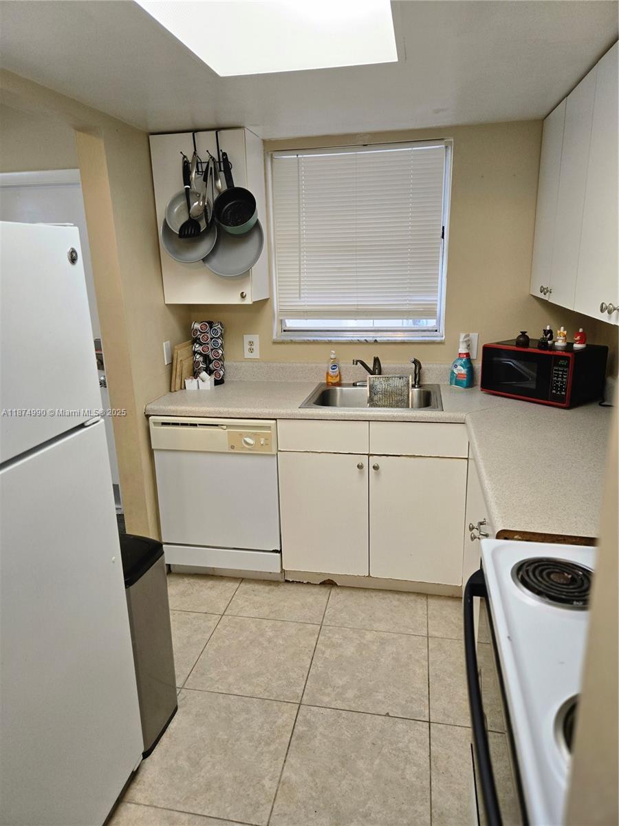 Property photo # 4