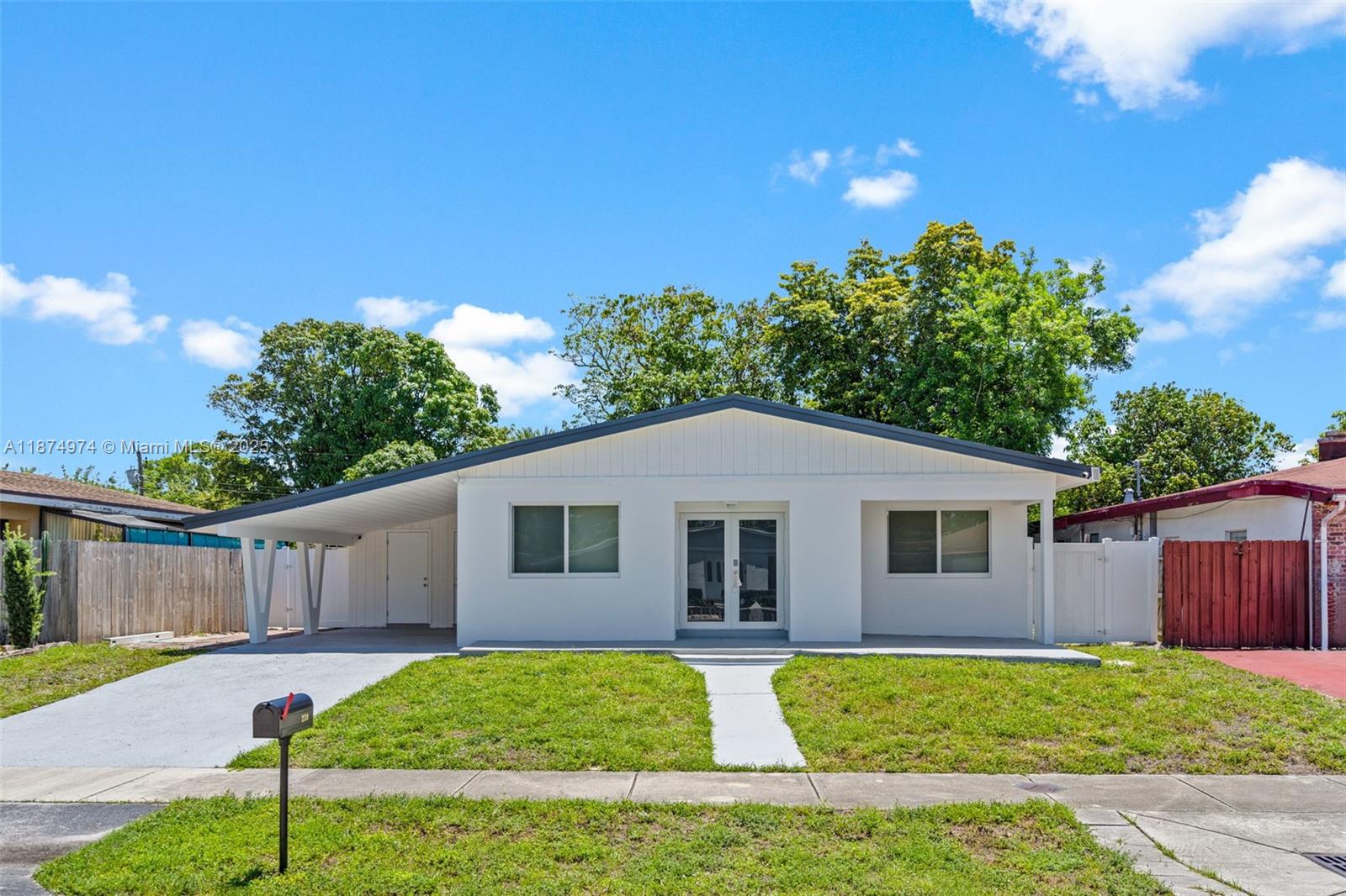 Property photo # 0