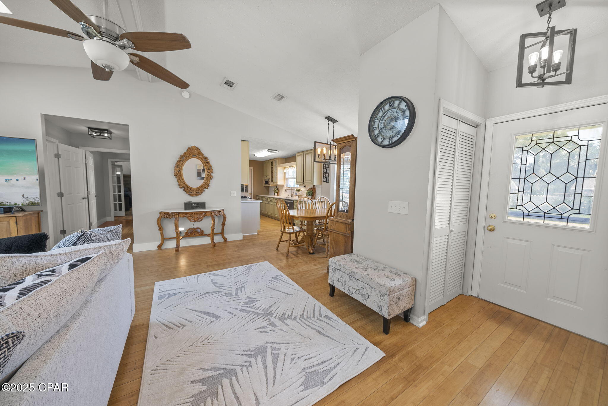 Rb G0sdy1dkgrctyrftuelye1jmrn63cmoyfawakouc