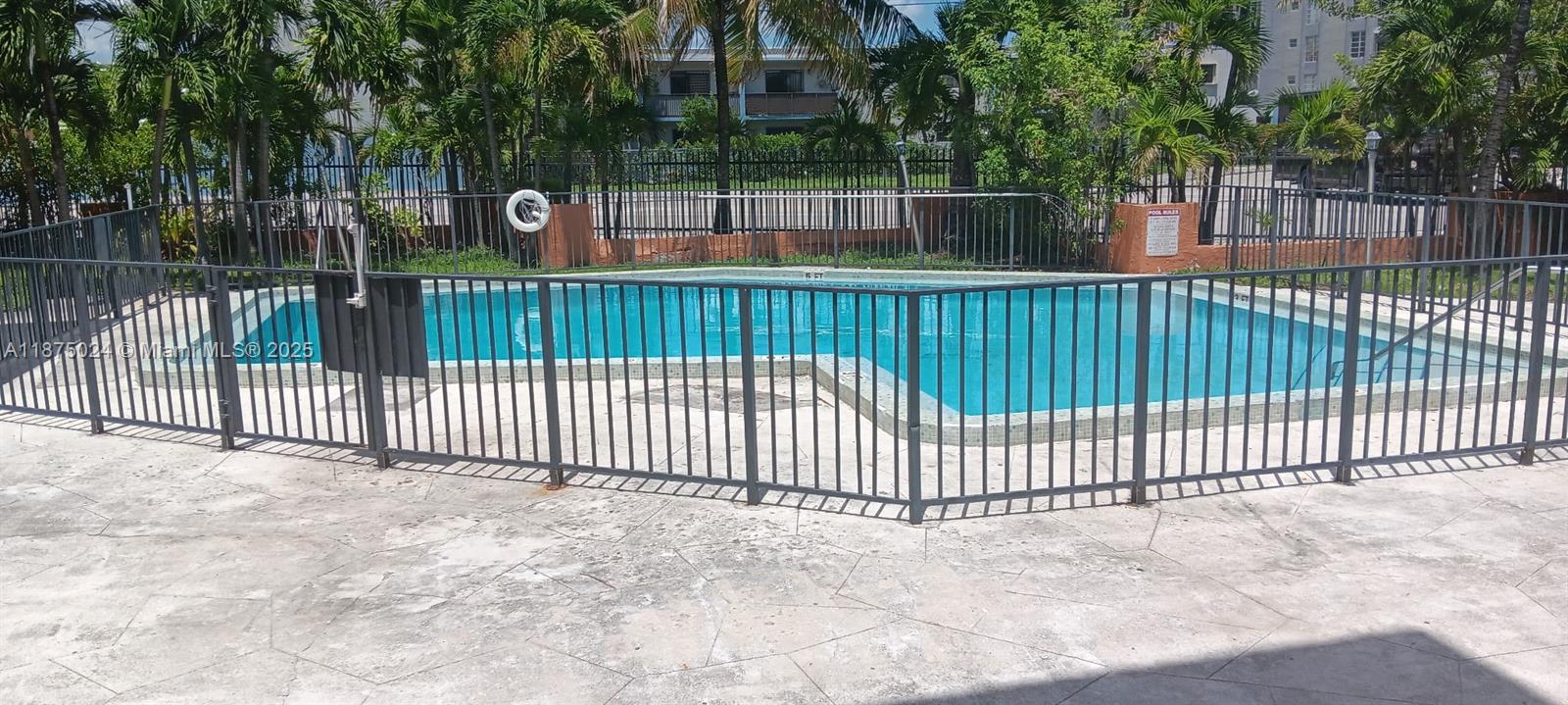 Property photo # 0