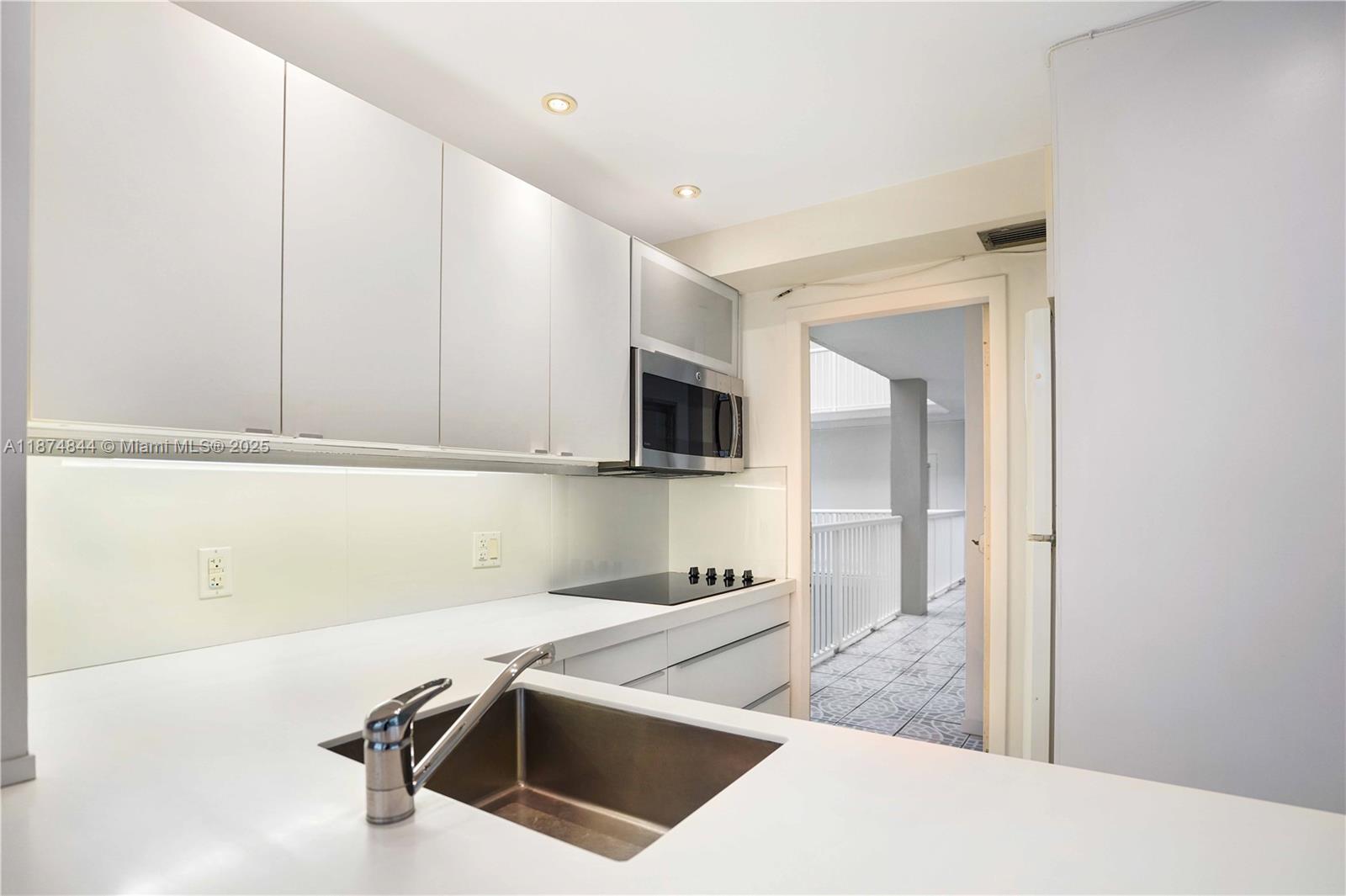 Property photo # 6