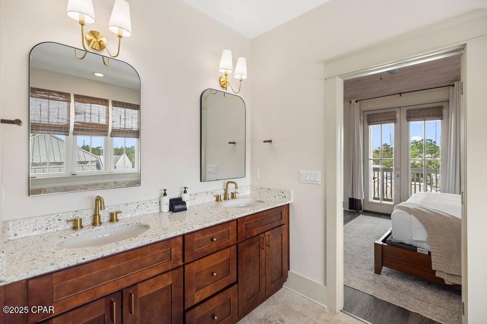 Image 29 For 122 Winston  