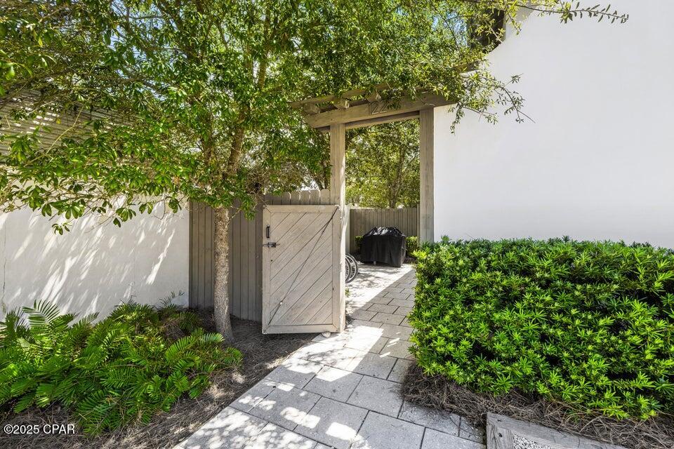 Gijk8ocm2sgv273923s0tgbk3550opzxnmfh6 Ugq9e