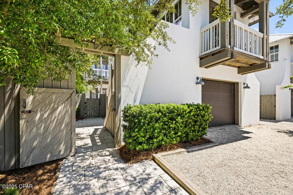 Image 49 For 122 Winston  