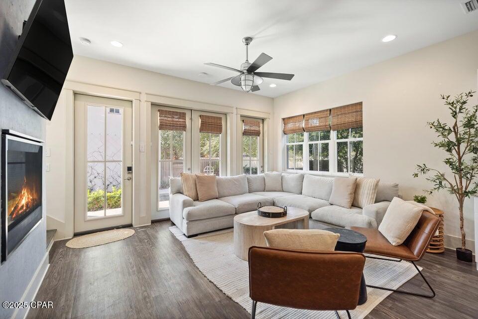 Image 5 For 122 Winston  