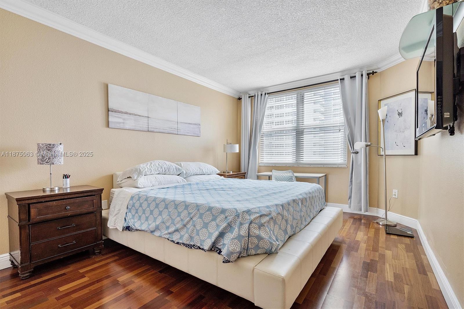 Property photo # 6