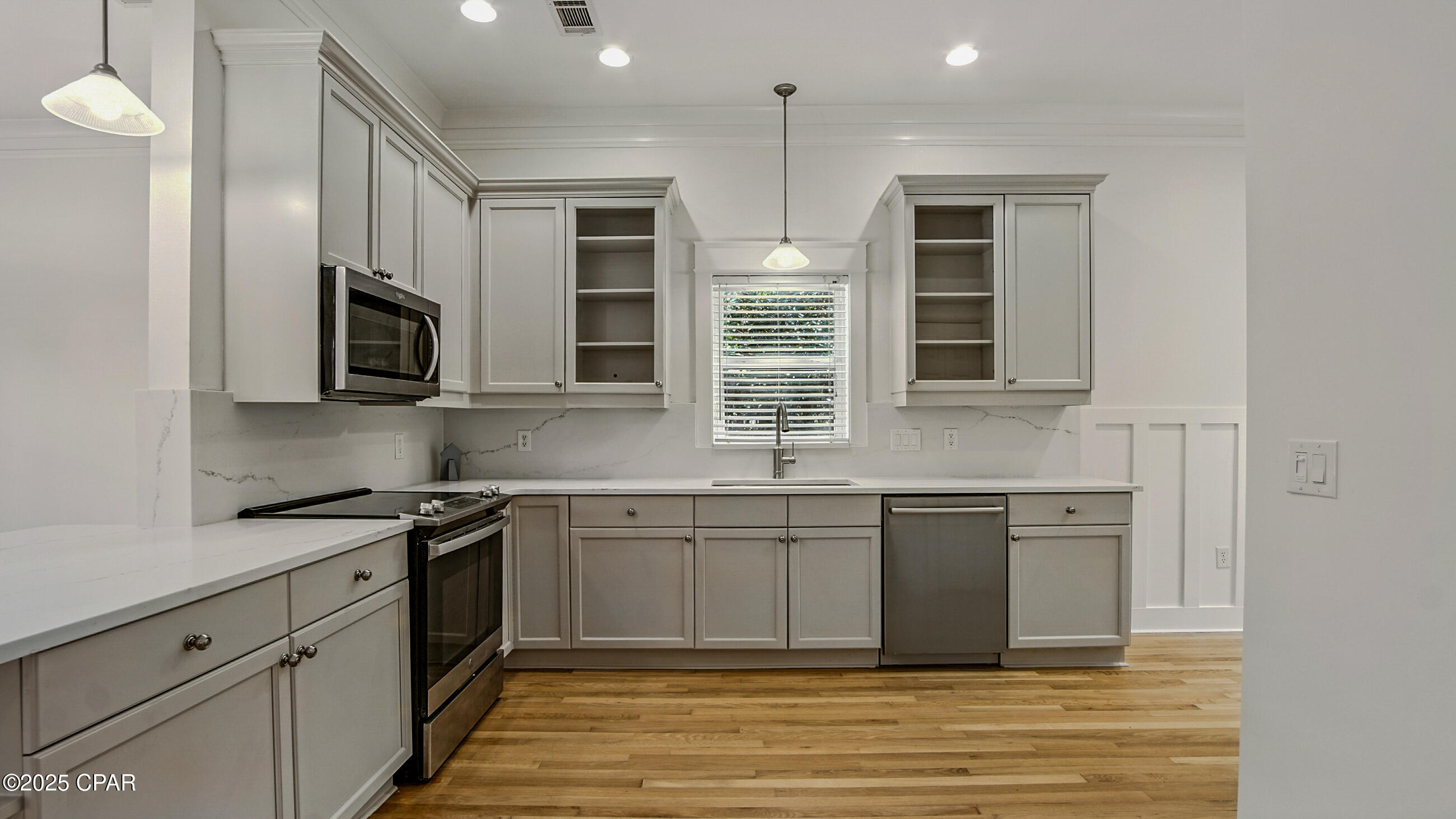 Image 9 For 137 San Juan Avenue