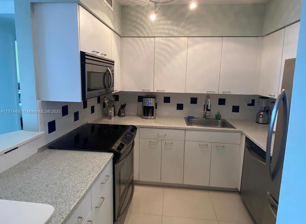 Property photo # 3
