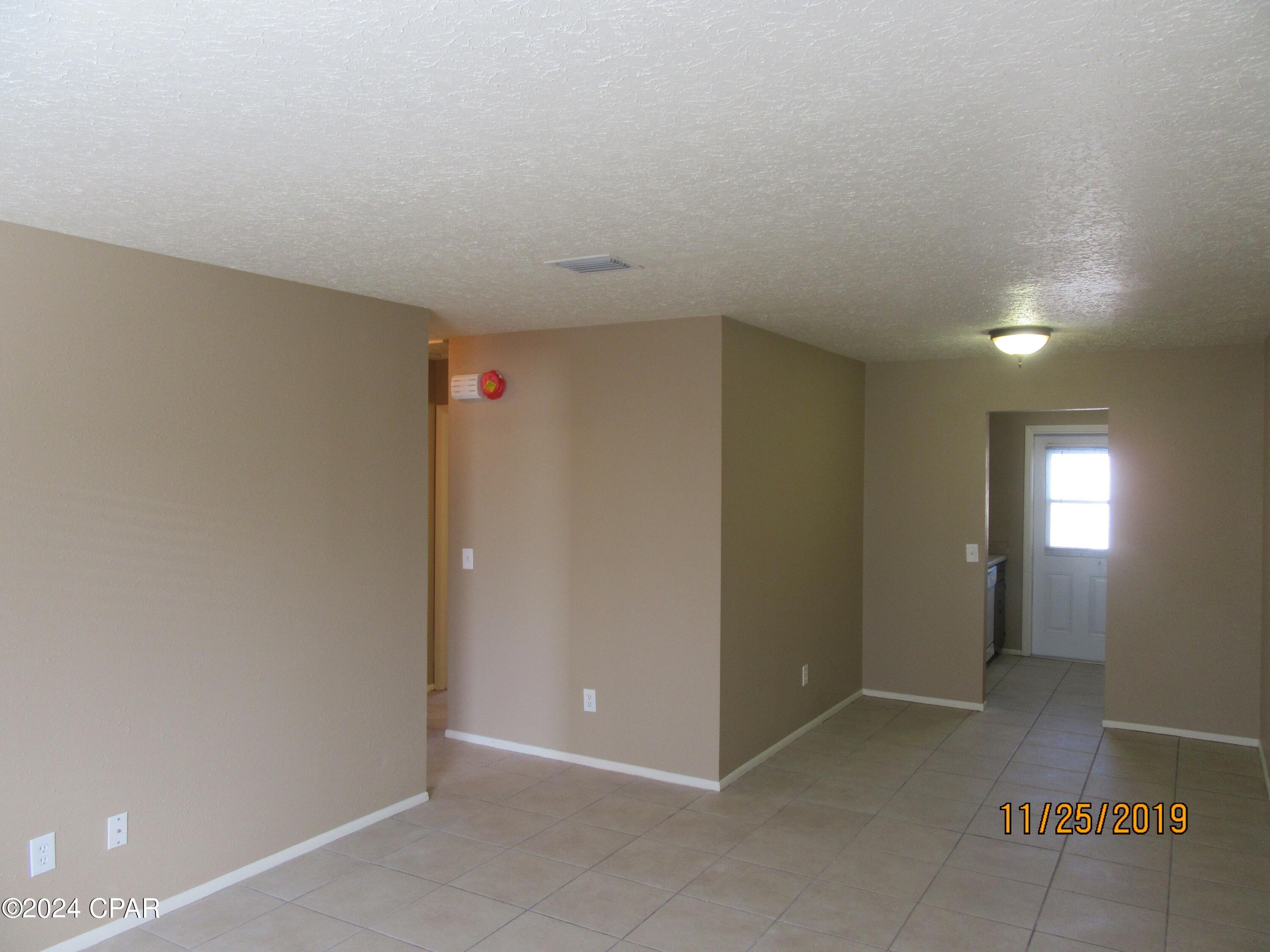 Image 4 For 1104 19th Court F