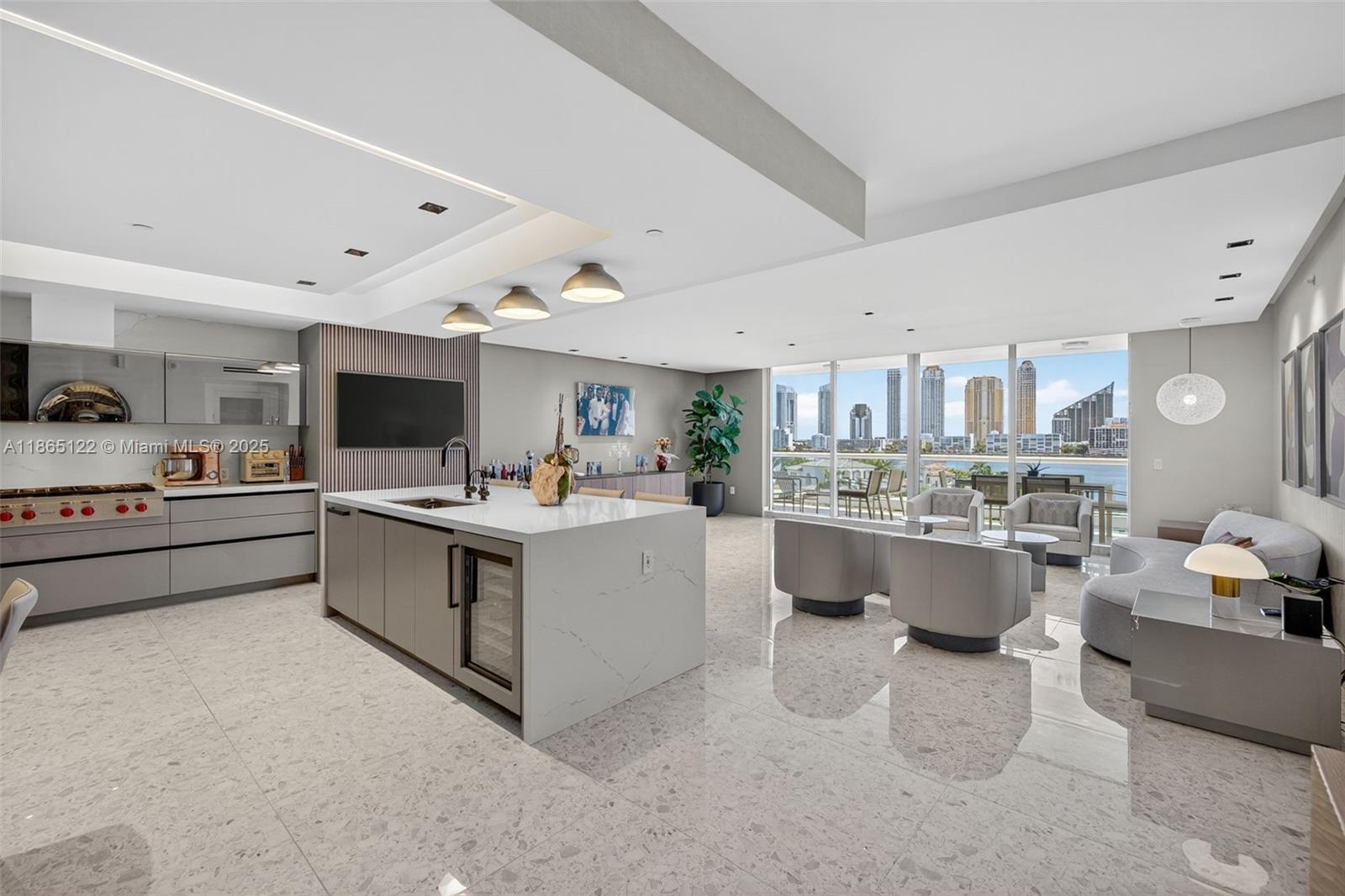 6000 Island Blvd Unit 707, Aventura, Florida 33160
